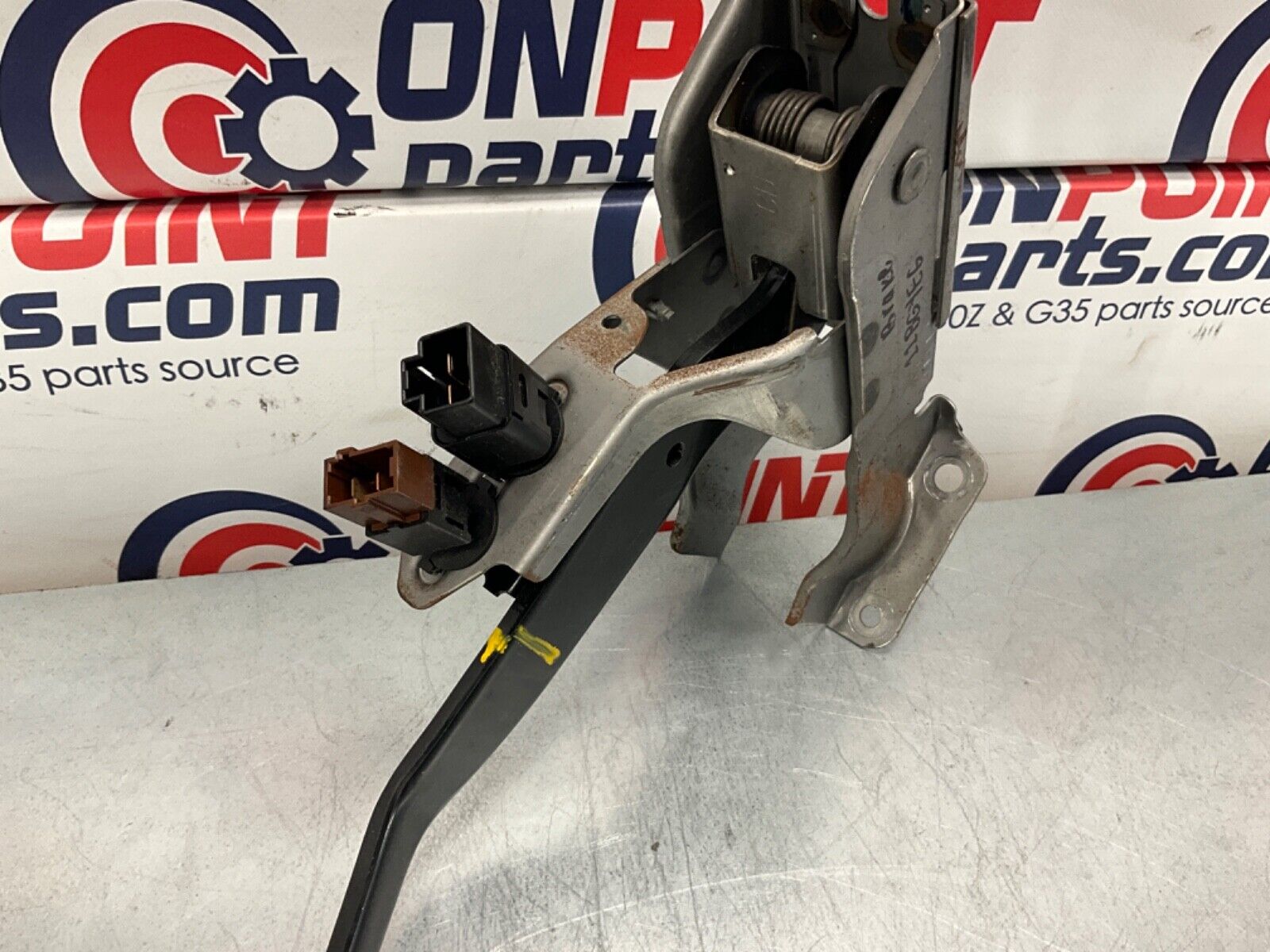 2007 Infiniti V35 G35 Manual Brake Pedal Assembly OEM 11BGYEG - On Point Parts Inc