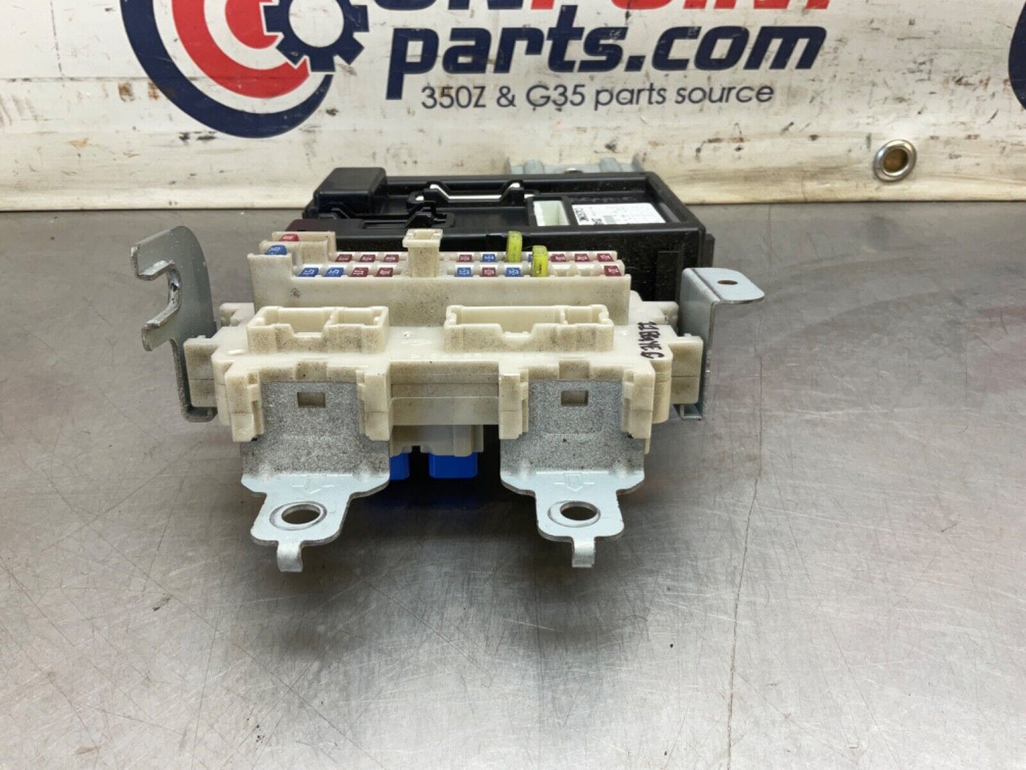 2007 Infiniti V35 G35 BCM Body Control Module Manual RevUp OEM 11BGYEC - On Point Parts Inc