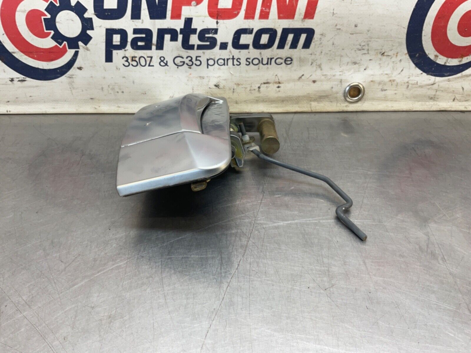 2005 Nissan Z33 350Z Passenger Right Exterior Door Handle OEM 24BHQEE - On Point Parts Inc