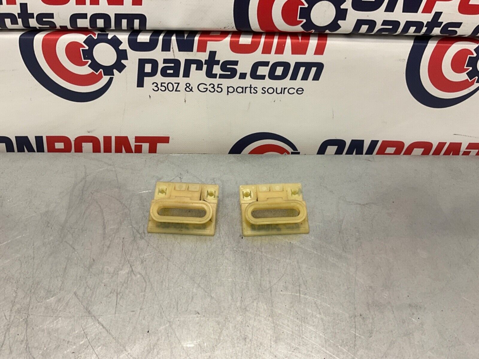 2005 Nissan Z33 350Z Rear Bumper Retainers 85244 OEM 24BHQEC - On Point Parts Inc