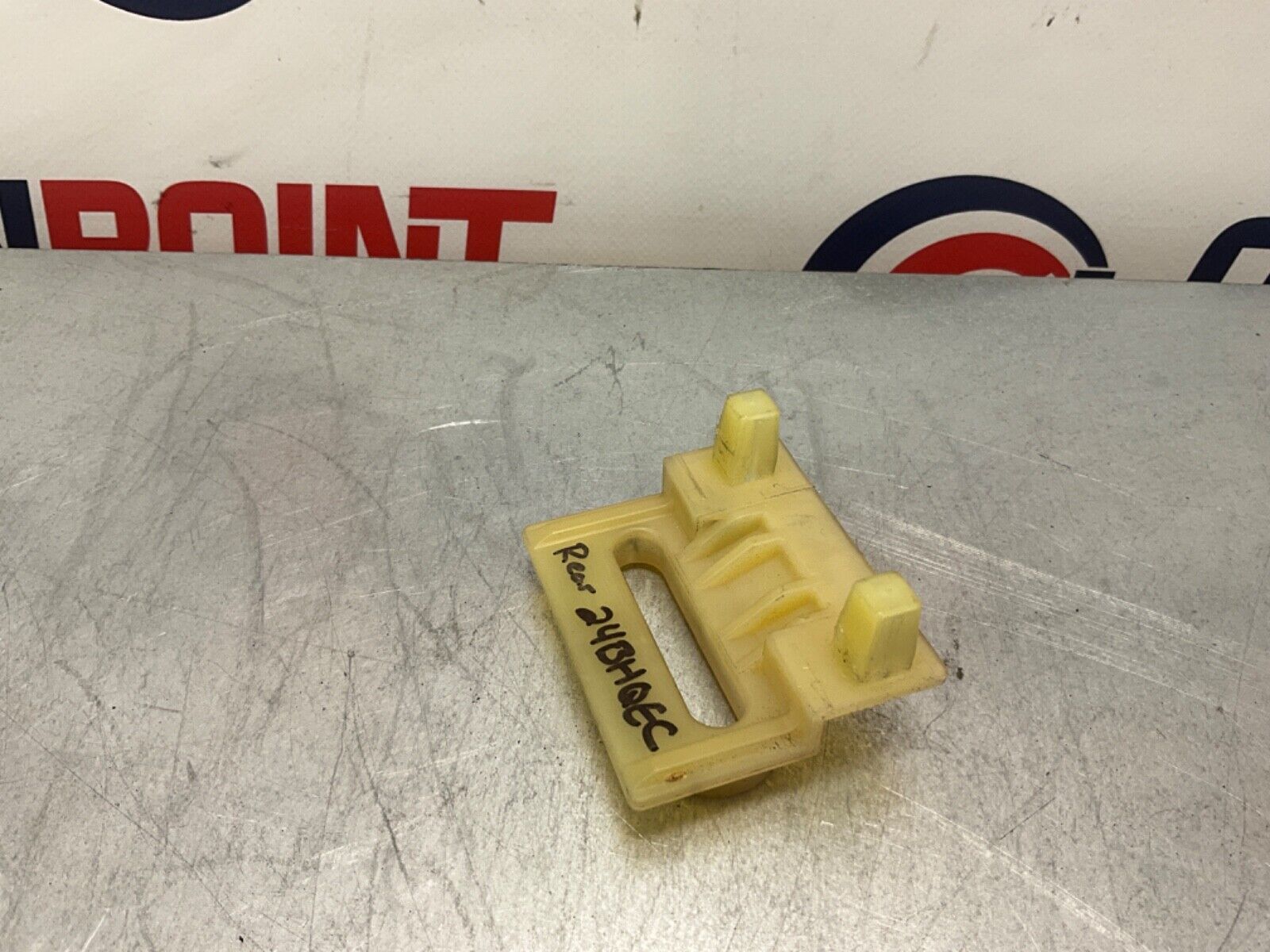 2005 Nissan Z33 350Z Rear Bumper Retainers 85244 OEM 24BHQEC - On Point Parts Inc