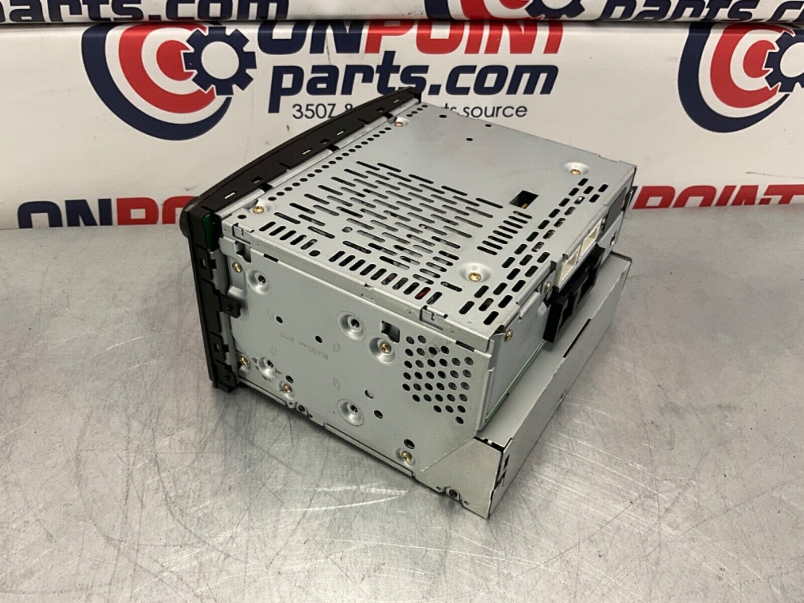 2005 Nissan Z33 350Z Bose 6 CD Changer Radio Cassette Head Unit