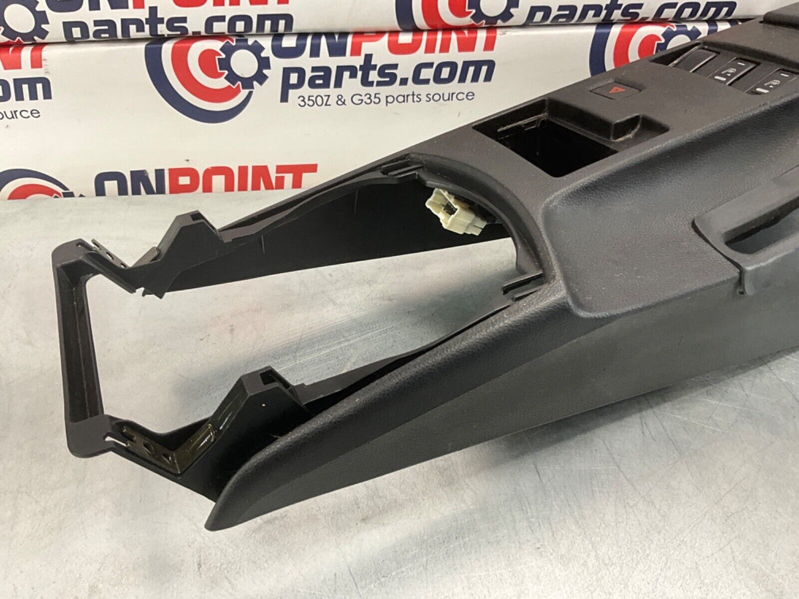 03-05 Nissan 350Z Manual Center Console Heated Seat Switch