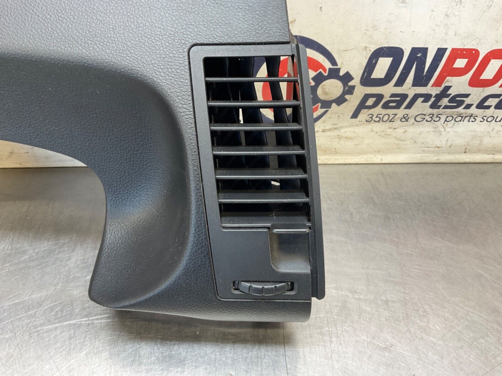 2005 Nissan Z33 350Z Driver Left Upper Steering Column Panel 68107 OEM 24BHQE7 - On Point Parts Inc