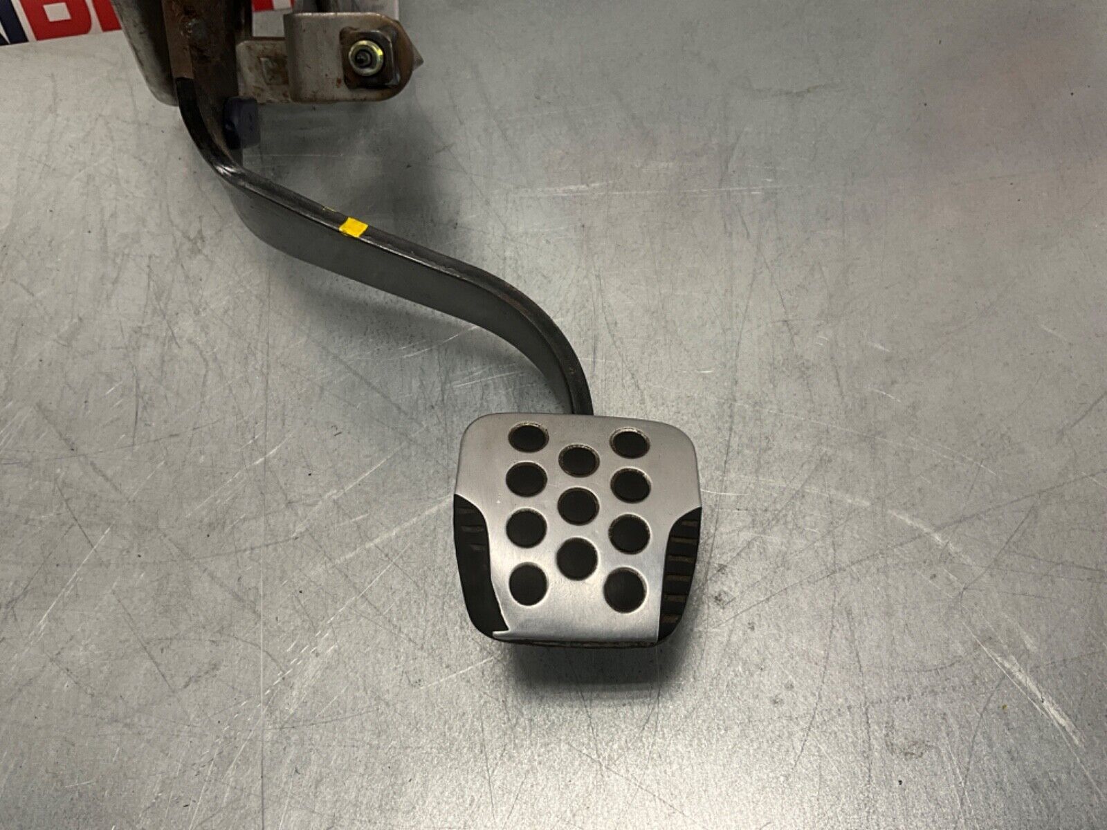 2005 Nissan Z33 350Z Manual Clutch Pedal with Switch Bracket OEM 24BHQEI - On Point Parts Inc