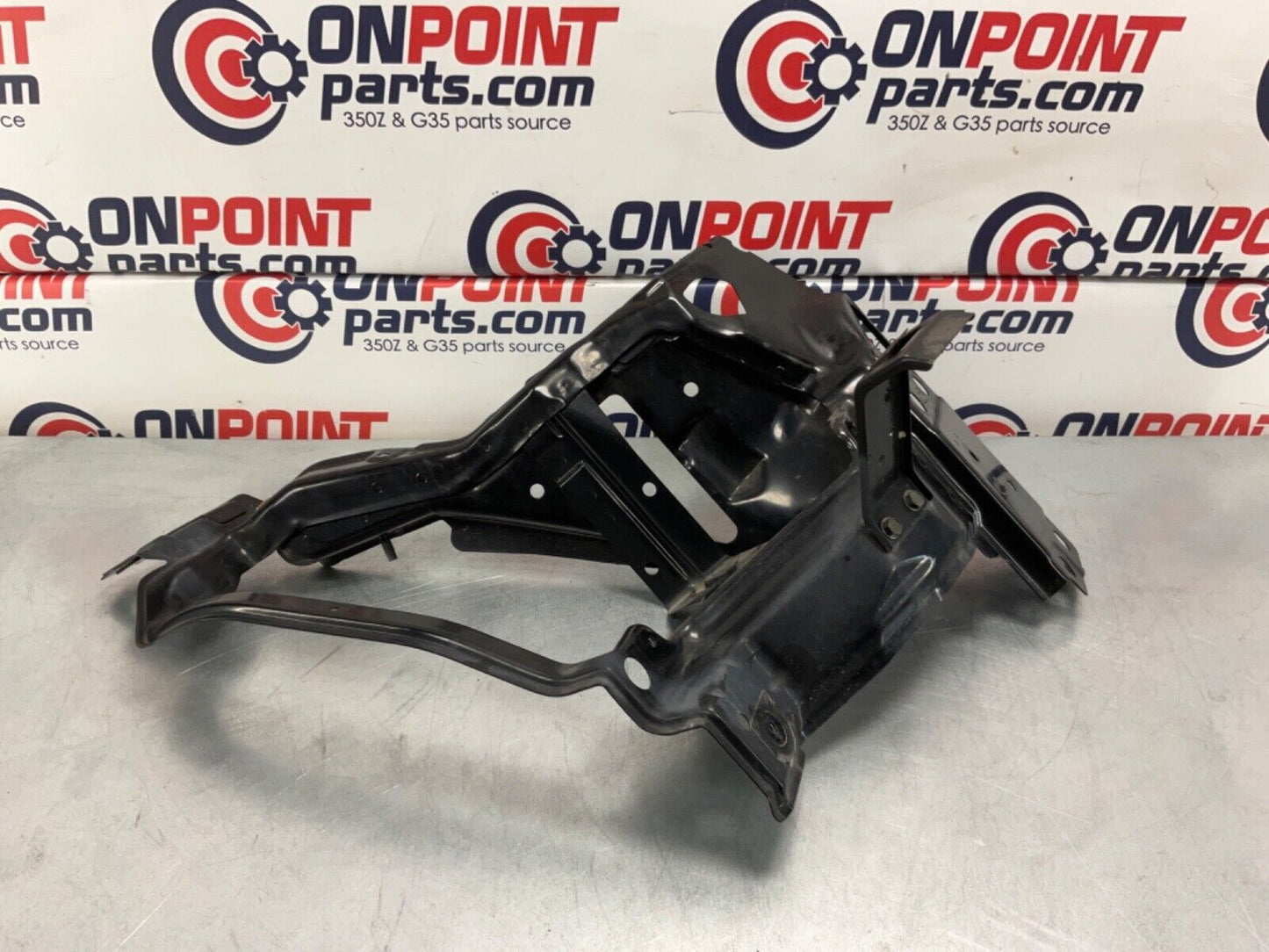 2005 Nissan Z33 350Z Passenger Right Front Headlight Basket Bracket OEM 24BHQE3 - On Point Parts Inc