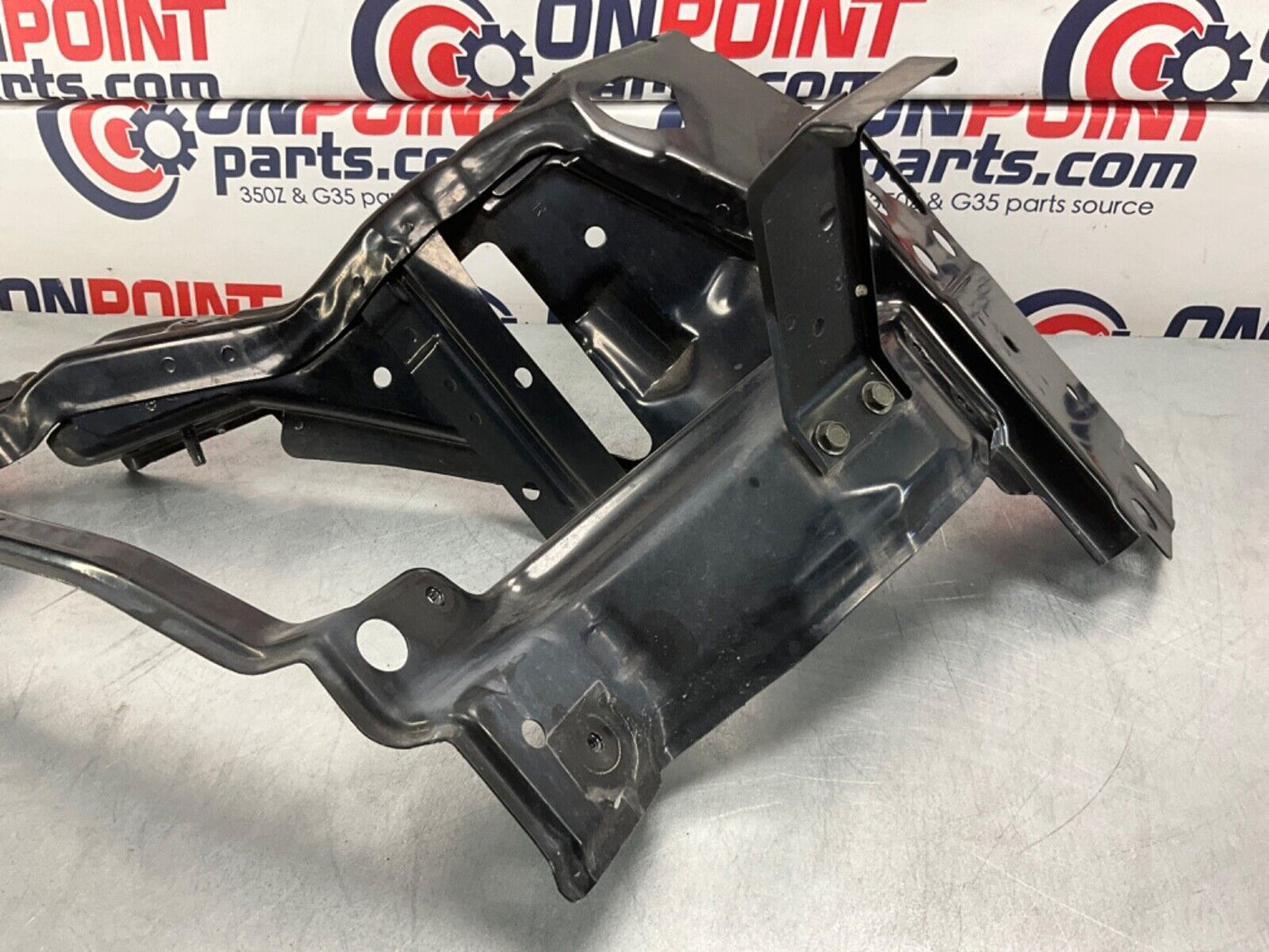 2005 Nissan Z33 350Z Passenger Right Front Headlight Basket Bracket OEM 24BHQE3 - On Point Parts Inc