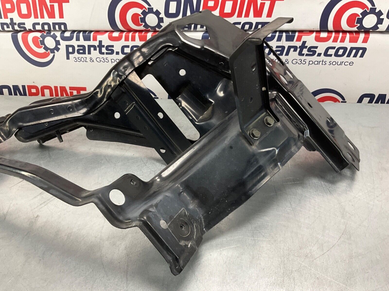 2005 Nissan Z33 350Z Passenger Right Front Headlight Basket Bracket OEM 24BHQE3 - On Point Parts Inc
