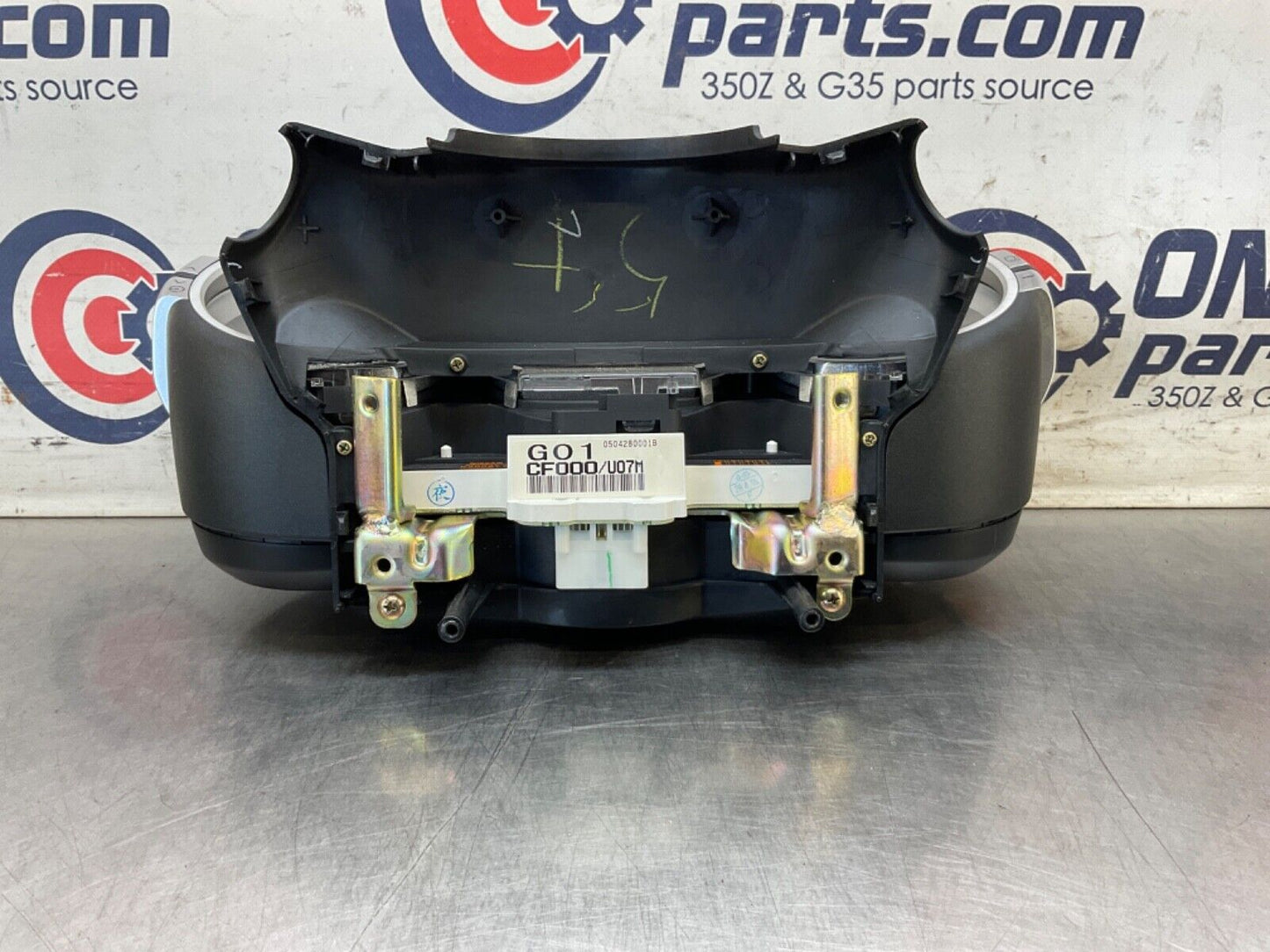 2005 Nissan Z33 350z Speedometer Instrument Gauge Cluster 111k OEM 24BHQEC - On Point Parts Inc