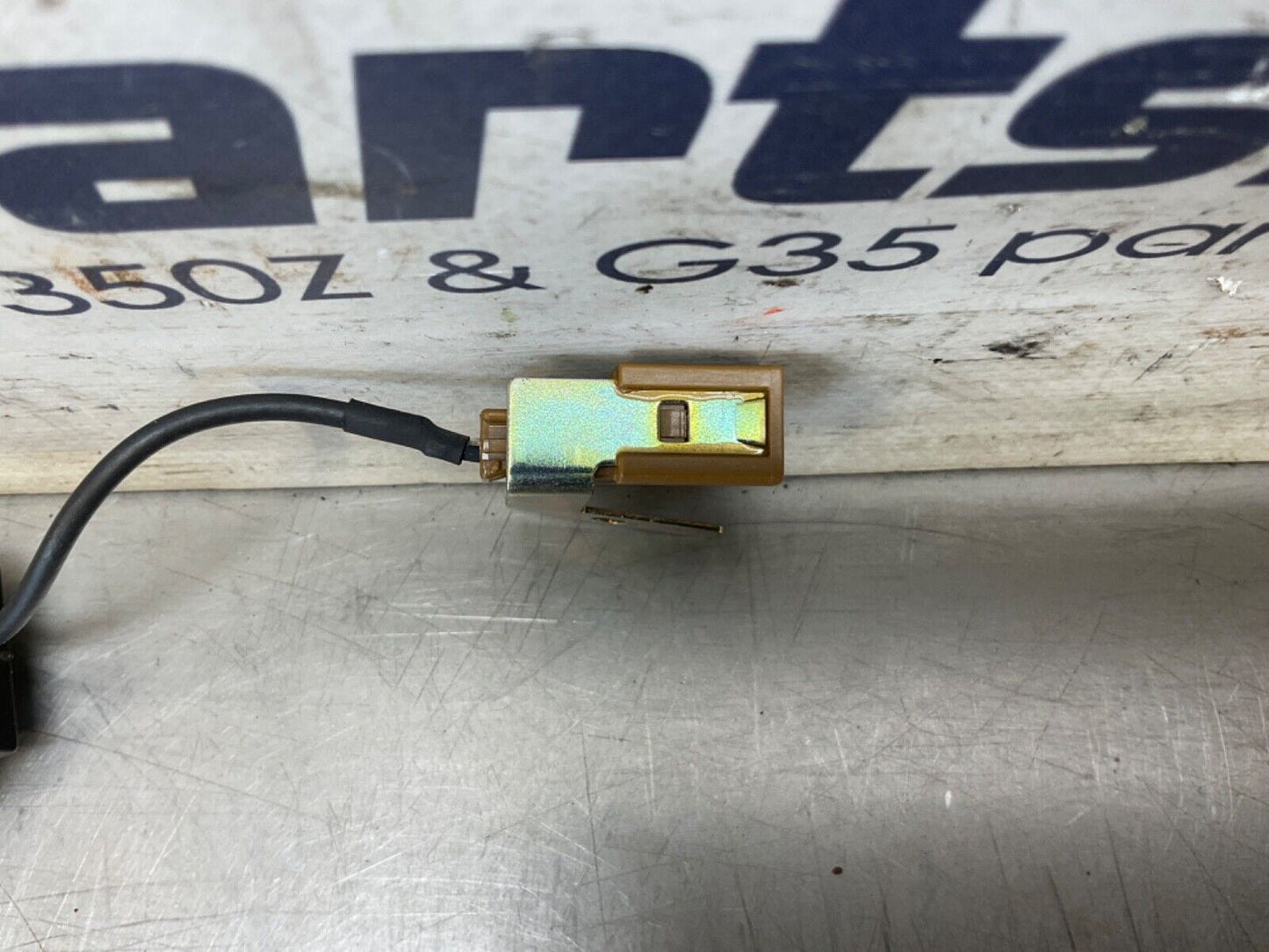 2005 Nissan Z33 350Z Bose Steering Column Microphone OEM 24BHQEA - On Point Parts Inc