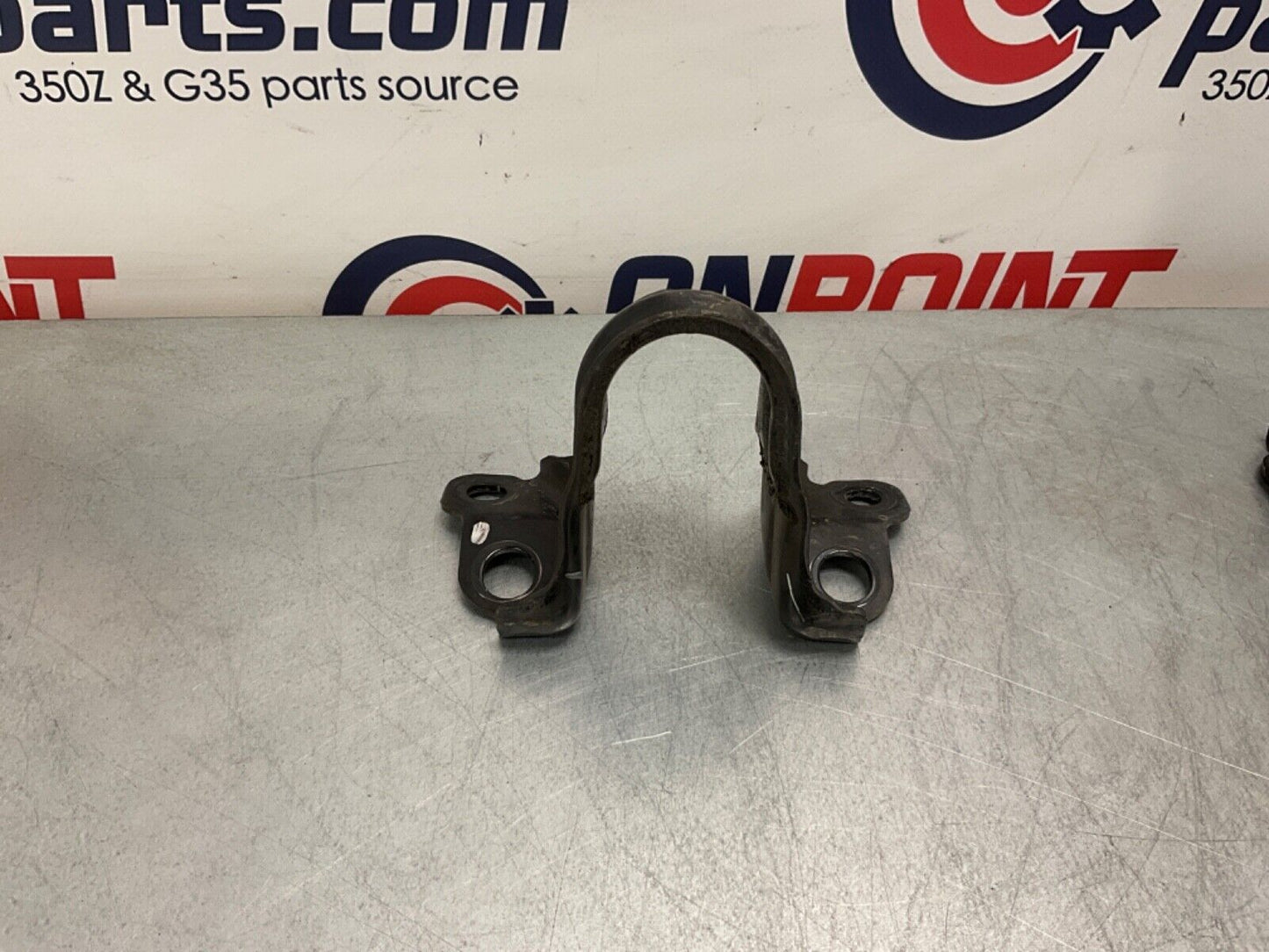 2005 Nissan Z33 350Z Front Sway Bar Mounting Clip Bracket OEM 24BHQEG - On Point Parts Inc