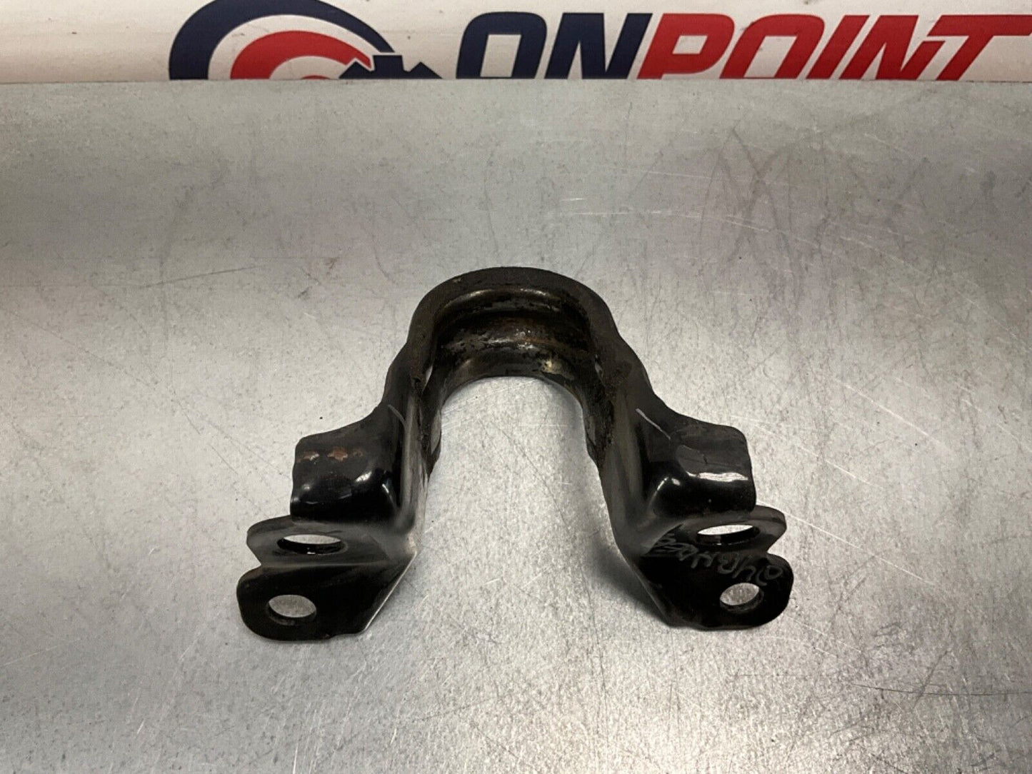 2005 Nissan Z33 350Z Front Sway Bar Mounting Clip Bracket OEM 24BHQEG - On Point Parts Inc