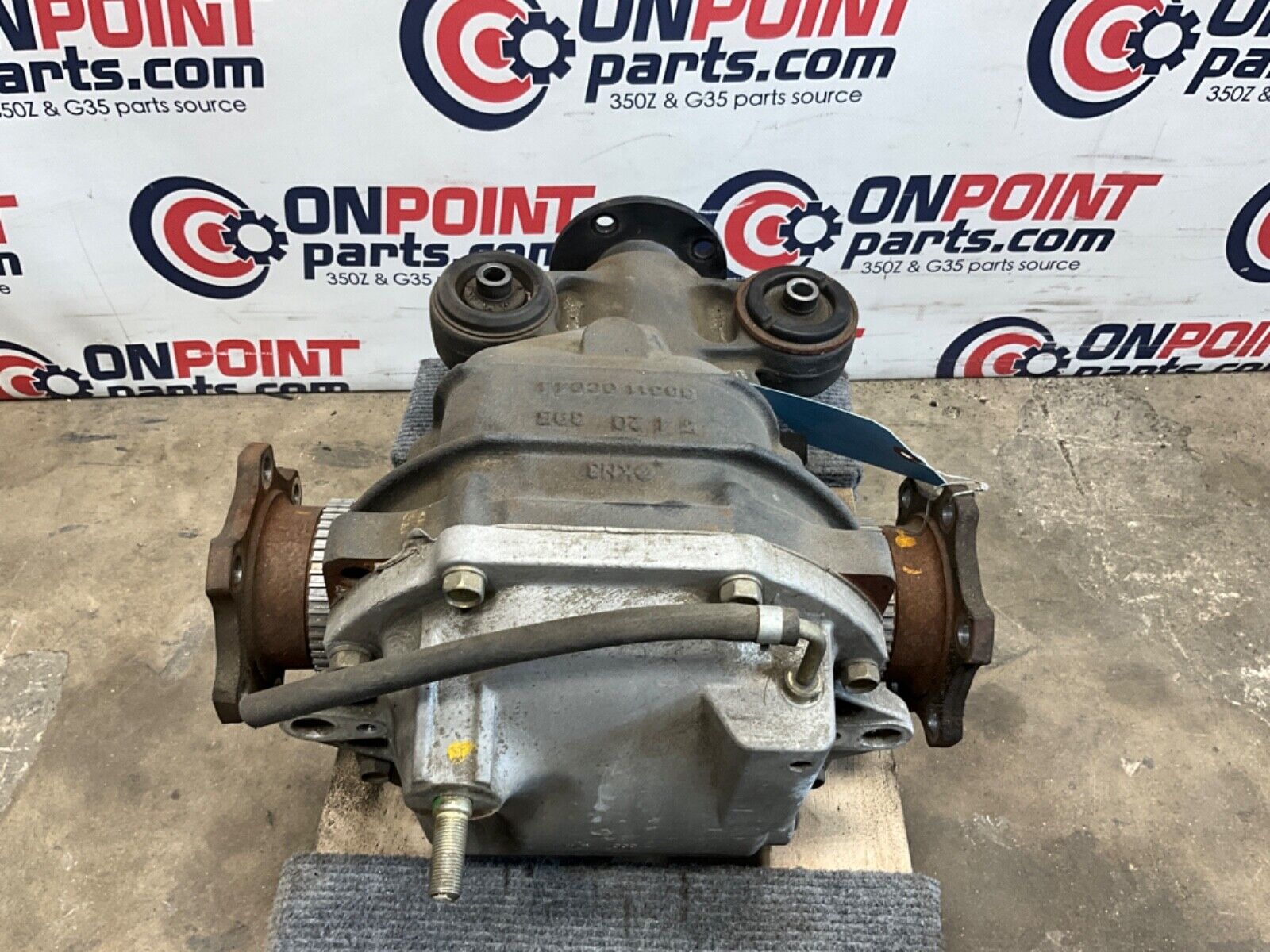 2005 Nissan Z33 350Z Rear VLSD Differential Manual 3.54 111k OEM 24BHQE0 - On Point Parts Inc
