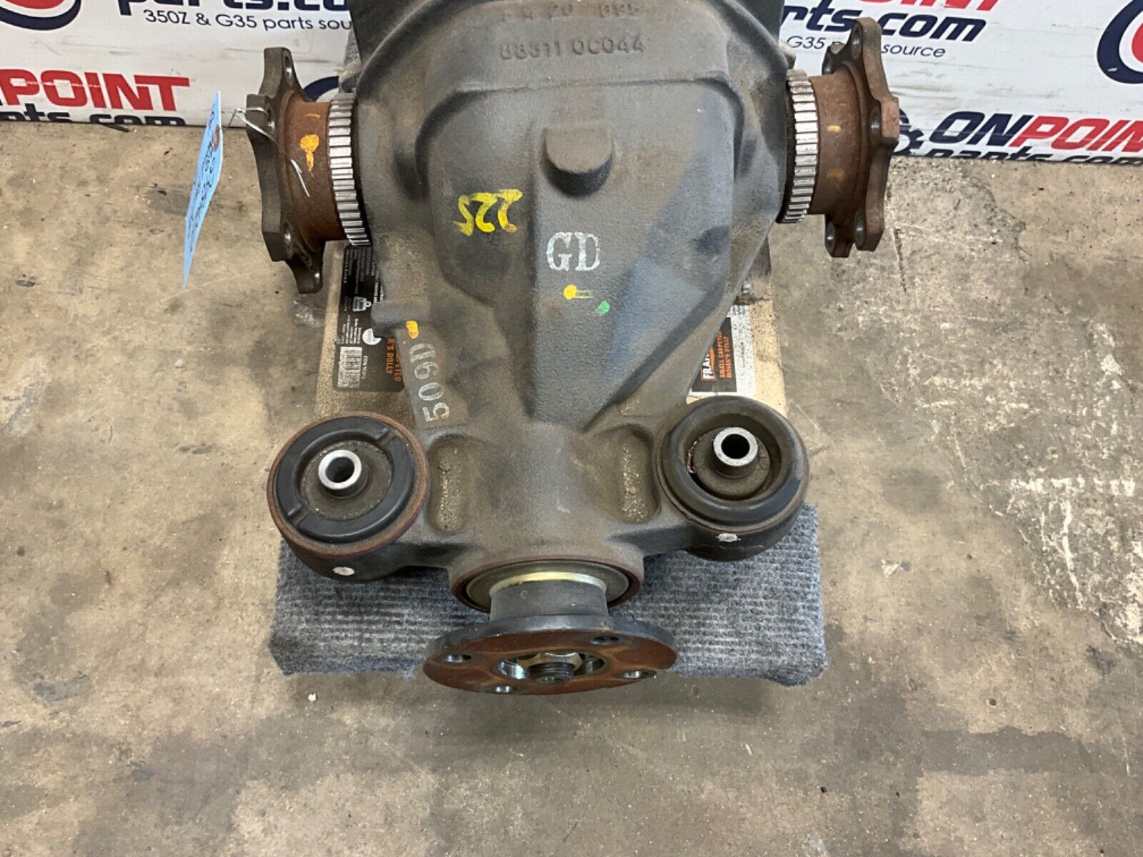 2005 Nissan Z33 350Z Rear VLSD Differential Manual 3.54 111k OEM 24BHQE0 - On Point Parts Inc