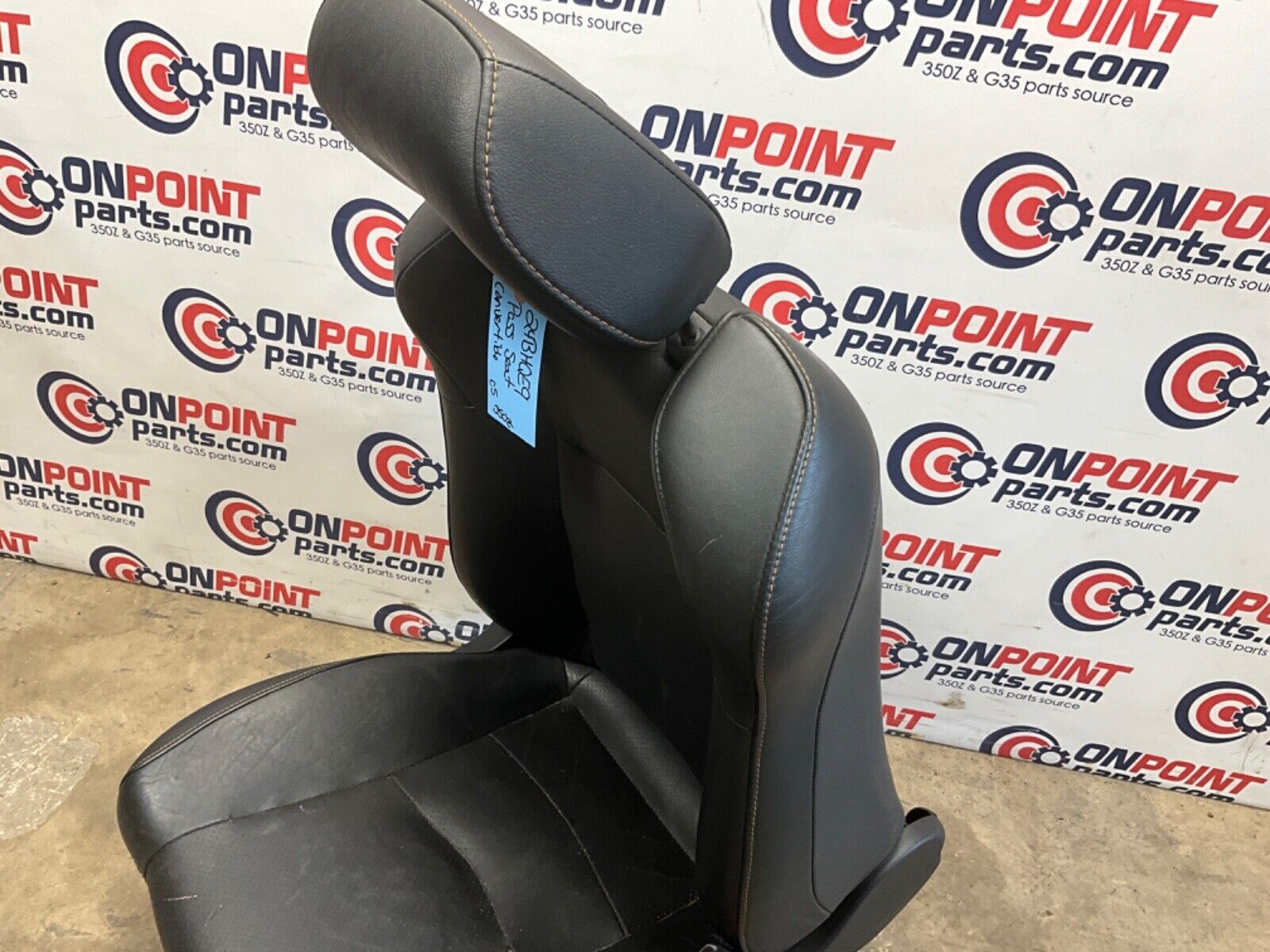 2005 Nissan Z33 350Z Passenger Right Convertible Power Leather Seat OEM 24BHQE9 - On Point Parts Inc