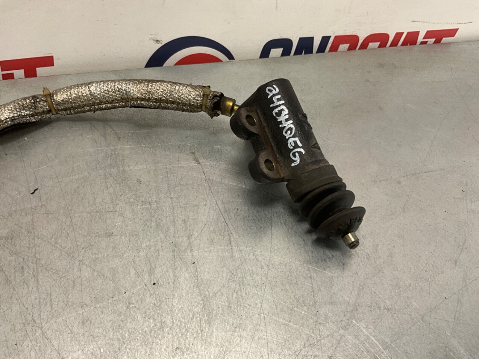 2005 Nissan Z33 350Z Manual Clutch Slave Cylinder OEM 24BHQEG - On Point Parts Inc