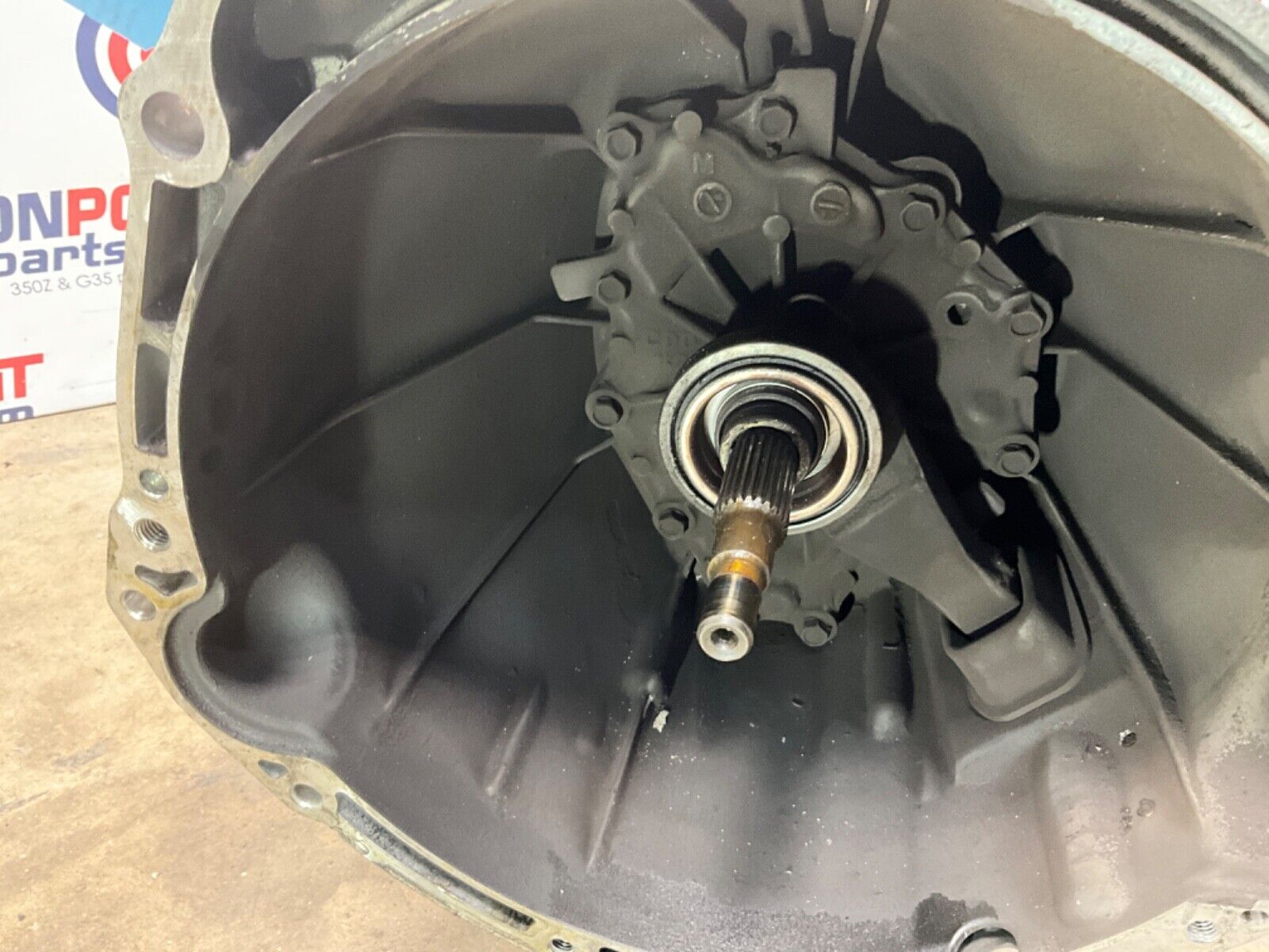 2005 Nissan Z33 350Z 6MT Manual Transmission CD009 111K OEM 24BHQE0 - On Point Parts Inc