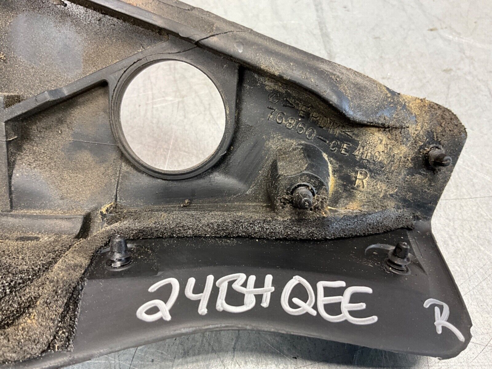 2005 Nissan 350Z Passenger Right Convertible B Pillar Weatherstrip OEM 24BHQEE - On Point Parts Inc