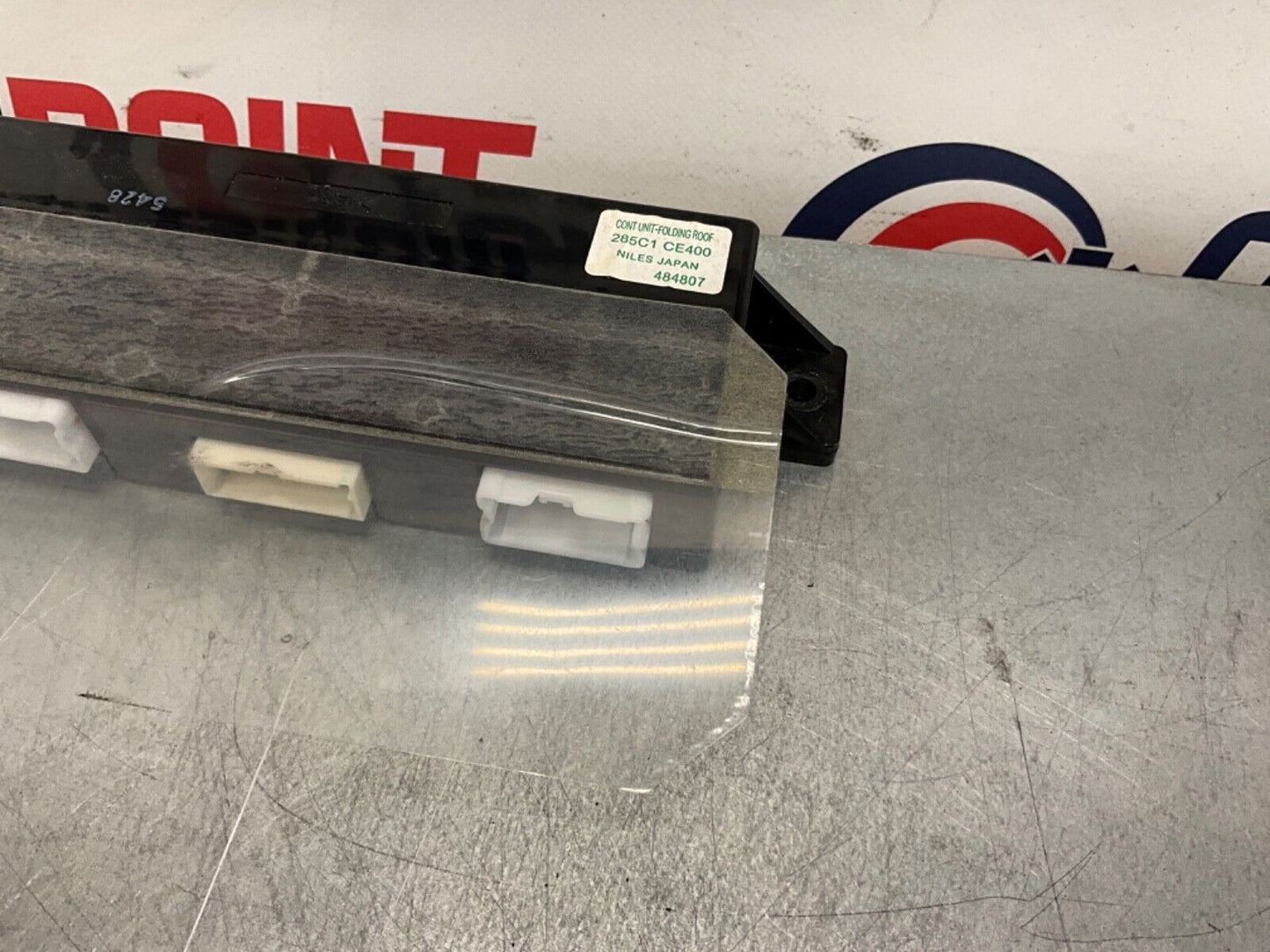 2005 Nissan Z33 350Z Convertible Soft Top Control Module 285C1 OEM 24BHQEC - On Point Parts Inc