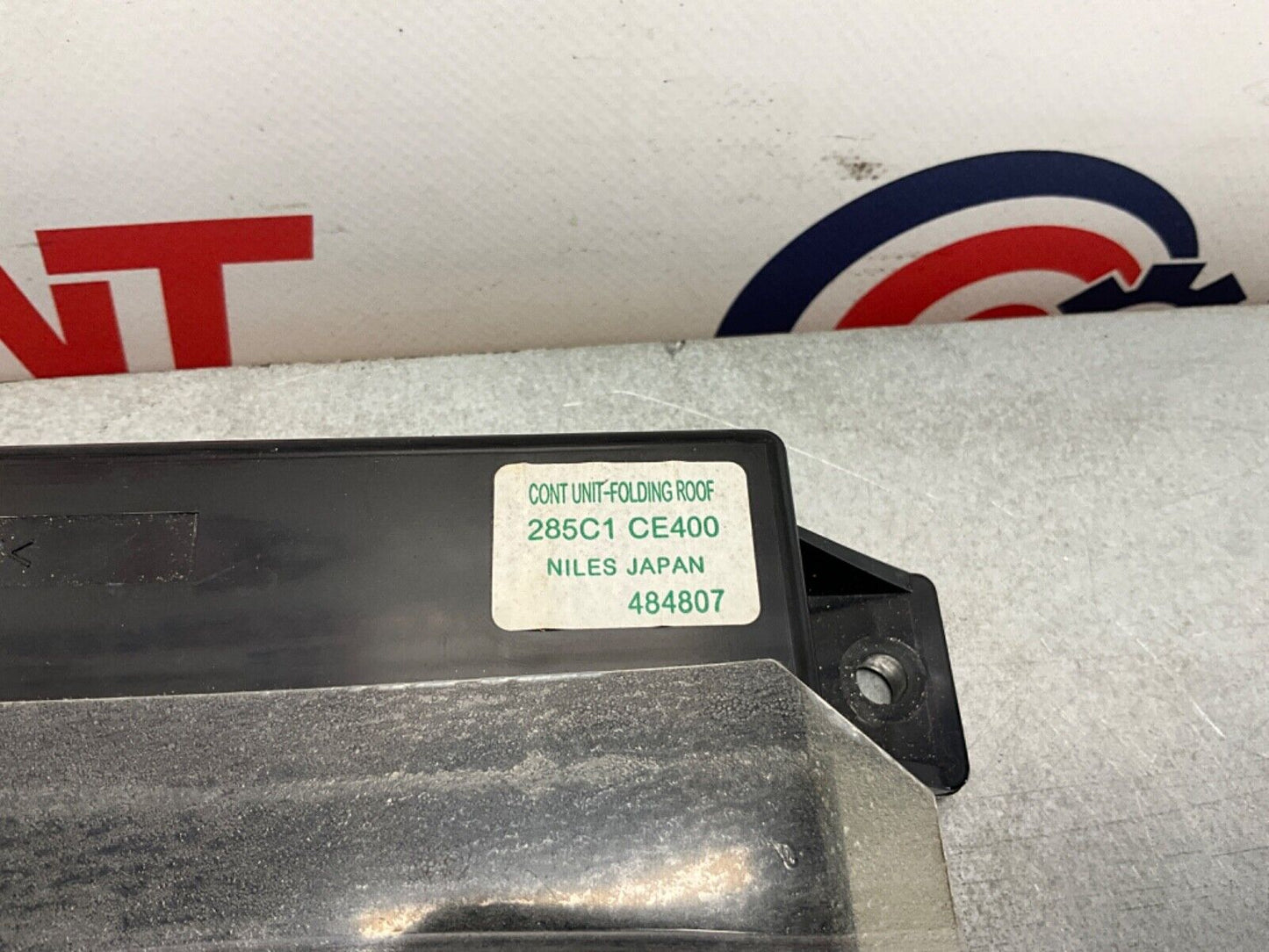 2005 Nissan Z33 350Z Convertible Soft Top Control Module 285C1 OEM 24BHQEC - On Point Parts Inc