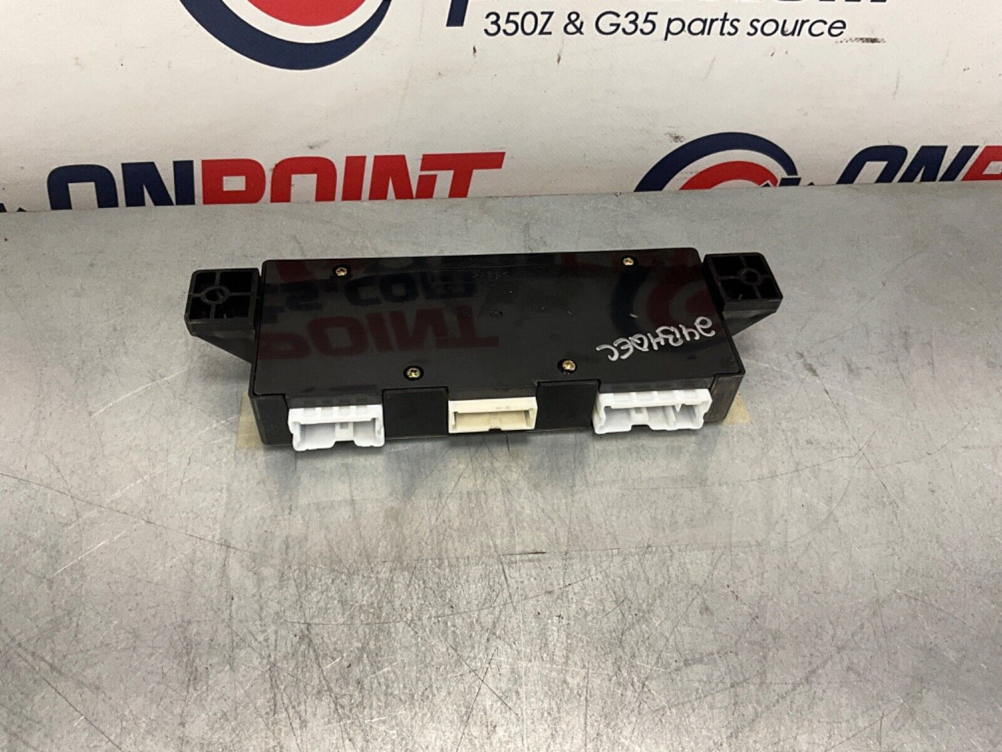 2005 Nissan Z33 350Z Convertible Soft Top Control Module 285C1 OEM 24BHQEC - On Point Parts Inc