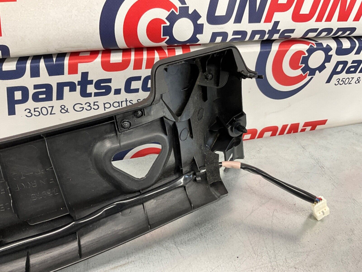 2005 Nissan Z33 350Z Front Convertible Roof Finisher Trim Dome LIght OEM 24BHQE8 - On Point Parts Inc