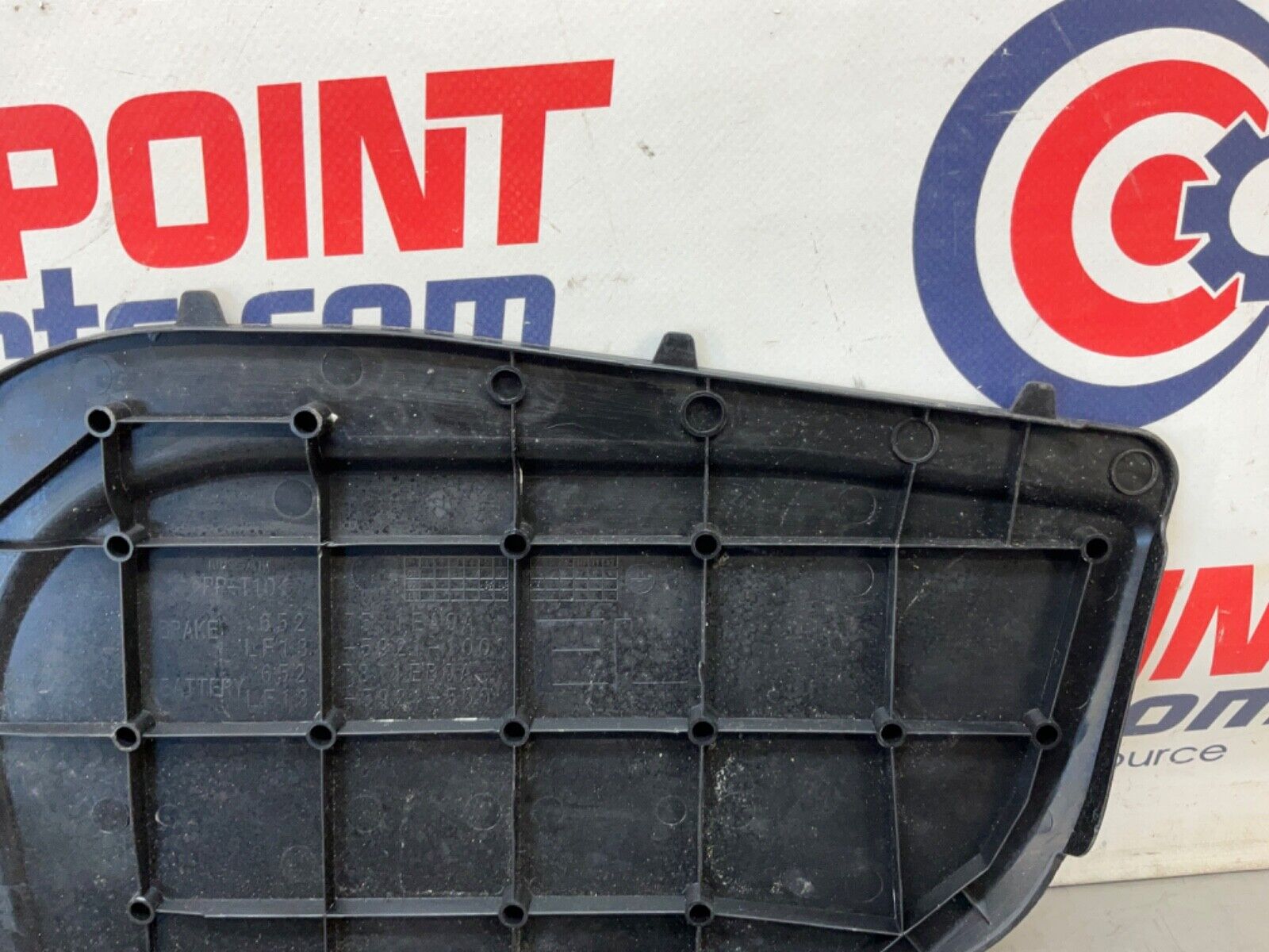 2014 Nissan Z34 370Z Driver Left Front Brake Fluid Cover Bezel Trim OEM 14BILE2 - On Point Parts Inc