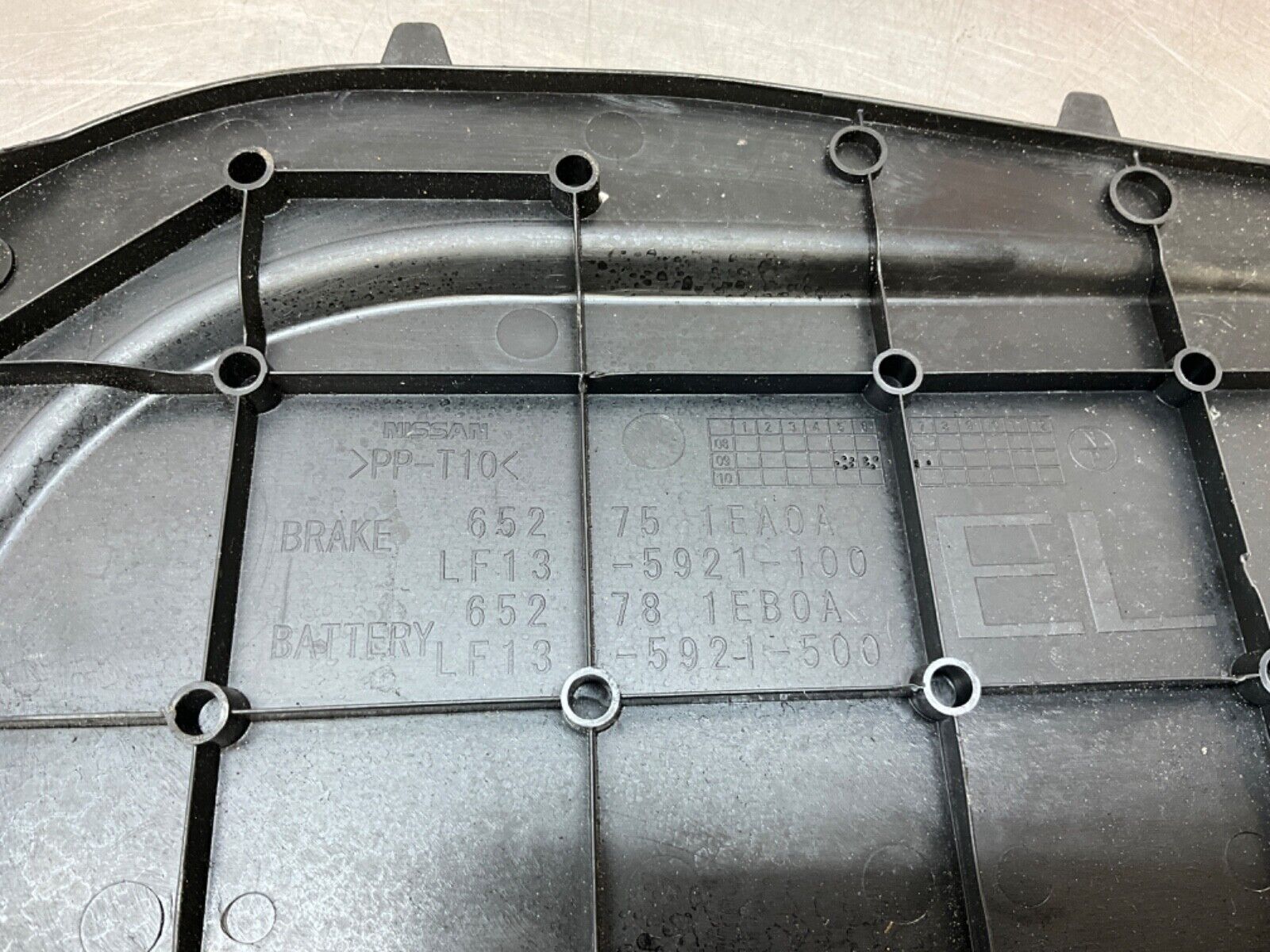 2014 Nissan Z34 370Z Driver Left Front Brake Fluid Cover Bezel Trim OEM 14BILE2 - On Point Parts Inc