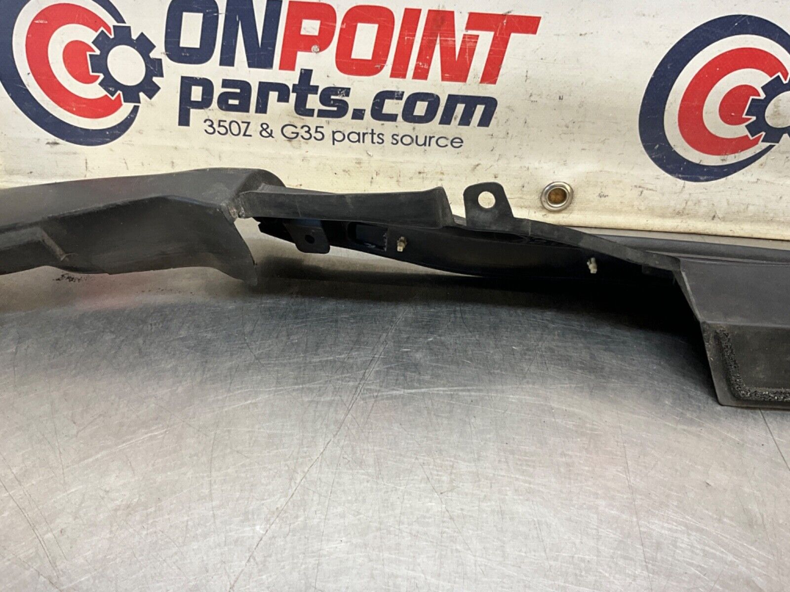 2014 Nissan Z34 370Z Passenger Right Front Hood Fender Seal 65820 OEM 14BILEK - On Point Parts Inc