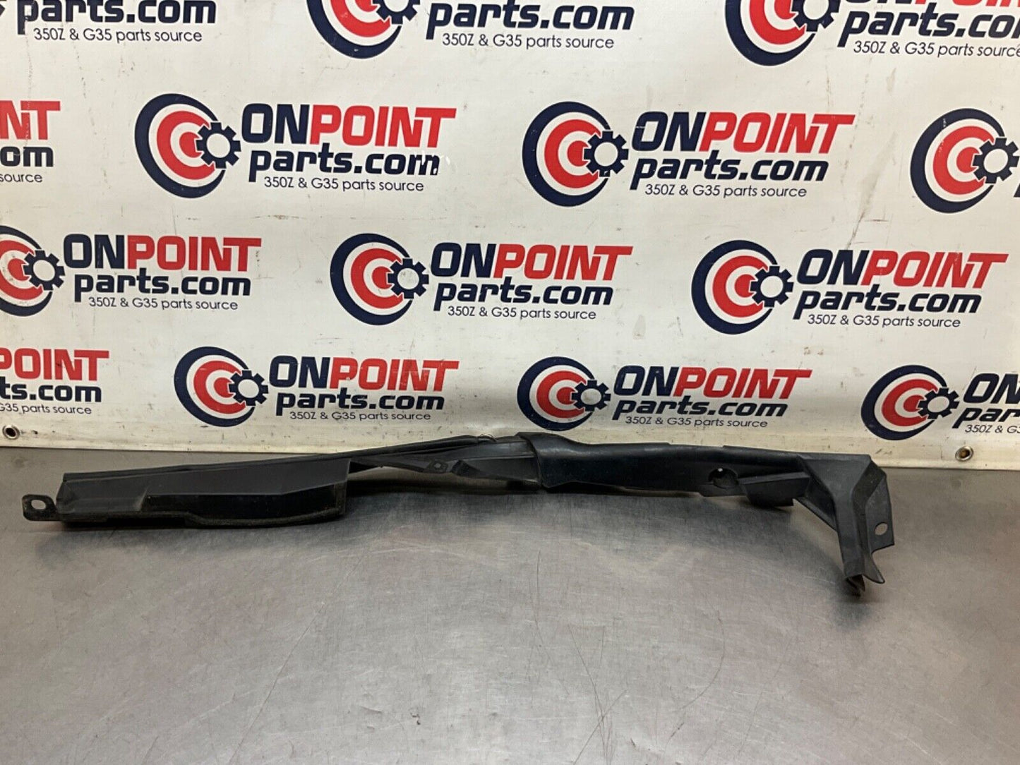 2014 Nissan Z34 370Z Driver Left Front Hood Fender Seal 65821 OEM 14BILEG - On Point Parts Inc