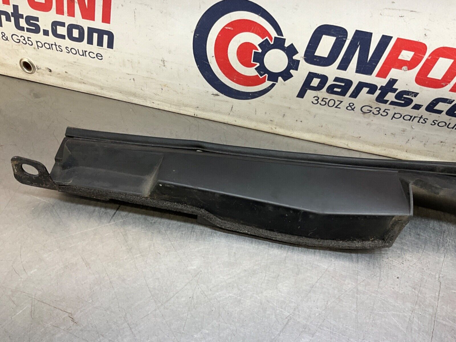 2014 Nissan Z34 370Z Driver Left Front Hood Fender Seal 65821 OEM 14BILEG - On Point Parts Inc