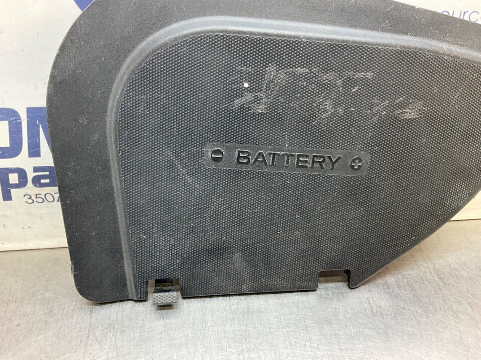 2014 Nissan Z34 370Z Passenger Right Battery Cover Bezel Trim OEM 14BILE2 - On Point Parts Inc