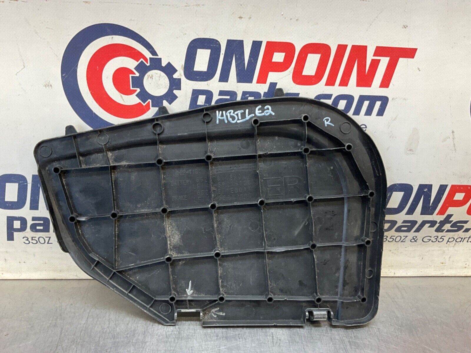 2014 Nissan Z34 370Z Passenger Right Battery Cover Bezel Trim OEM 14BILE2 - On Point Parts Inc