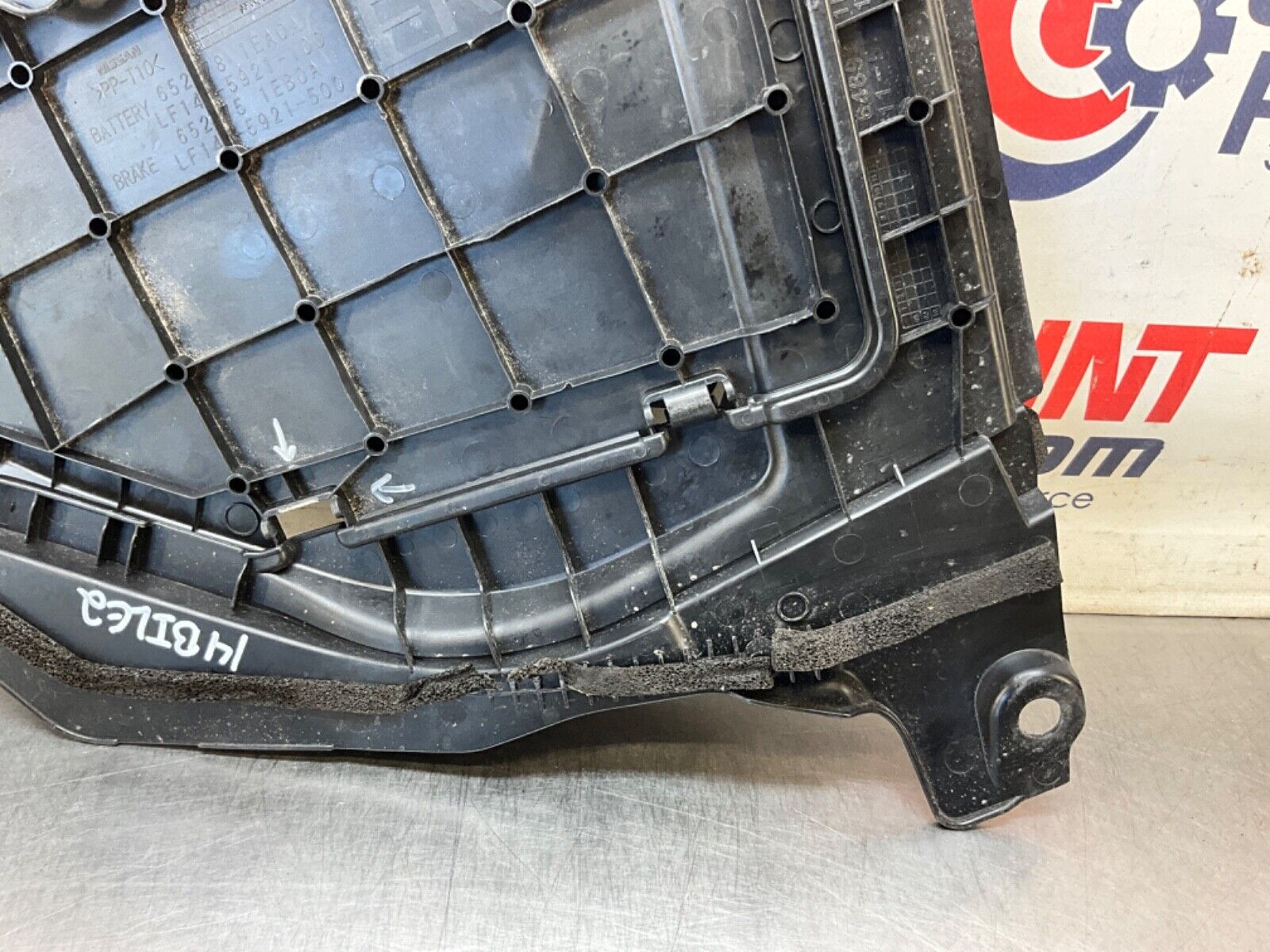 2014 Nissan Z34 370Z Passenger Right Battery Cover Bezel Trim OEM 14BILE2 - On Point Parts Inc