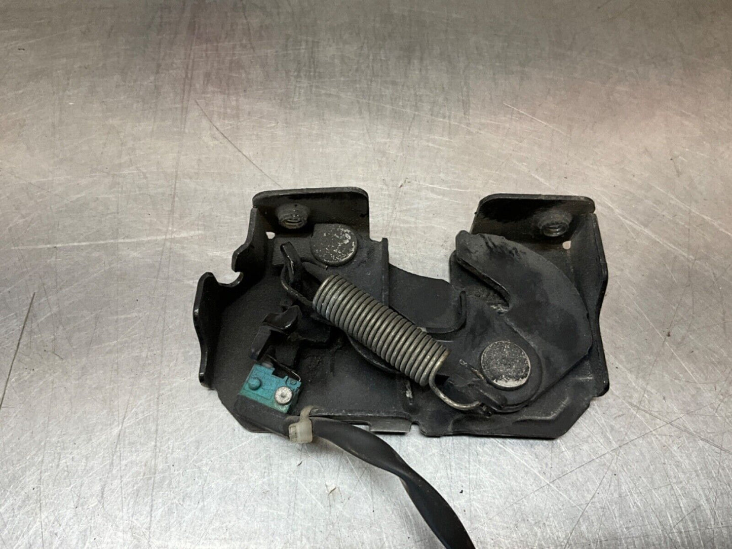 2014 Nissan Z34 370Z Passenger Right Front Hood Latch Lock OEM 14BILEE - On Point Parts Inc