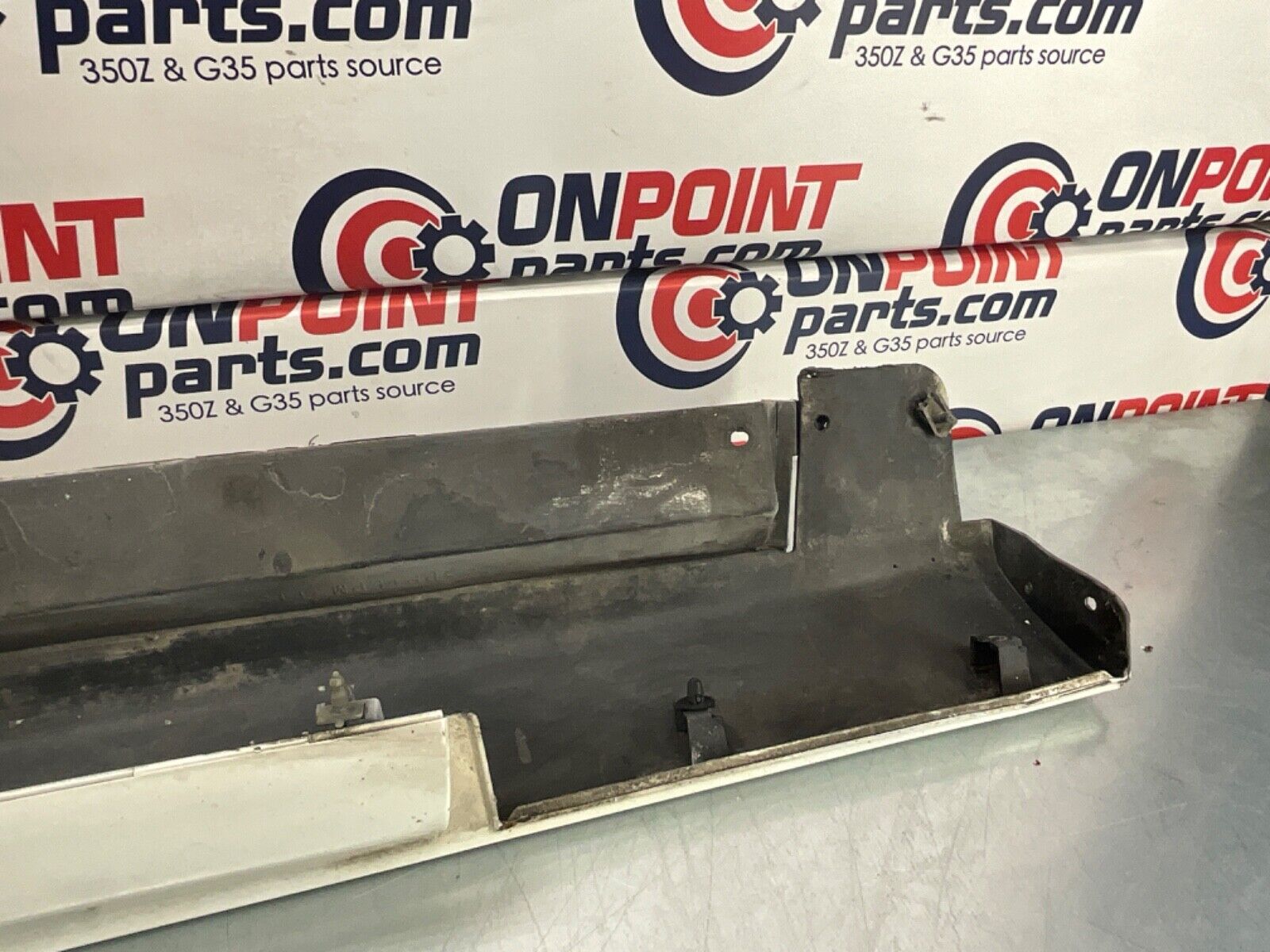 2014 Nissan Z34 370Z Passenger Right Side Skirt Rocker Panel OEM 14BILE5 - On Point Parts Inc