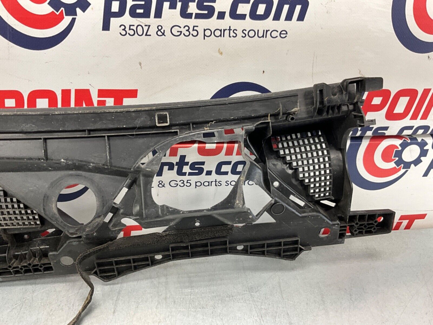 2014 Nissan Z34 370Z Front Windshield Wiper Cowl Assembly OEM 14BILE3 - On Point Parts Inc