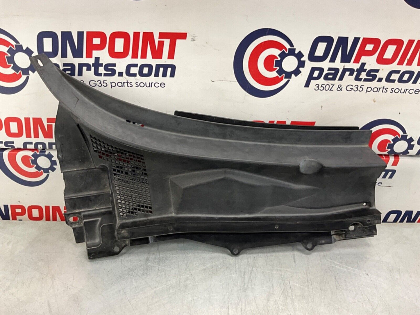 2014 Nissan Z34 370Z Front Windshield Wiper Cowl Assembly OEM 14BILE3 - On Point Parts Inc