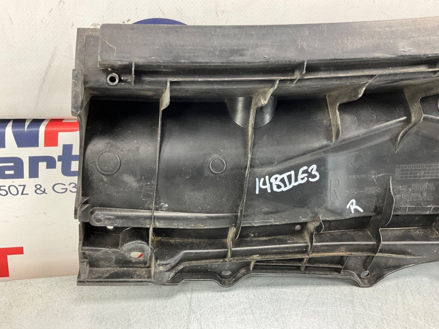 2014 Nissan Z34 370Z Front Windshield Wiper Cowl Assembly OEM 14BILE3 - On Point Parts Inc