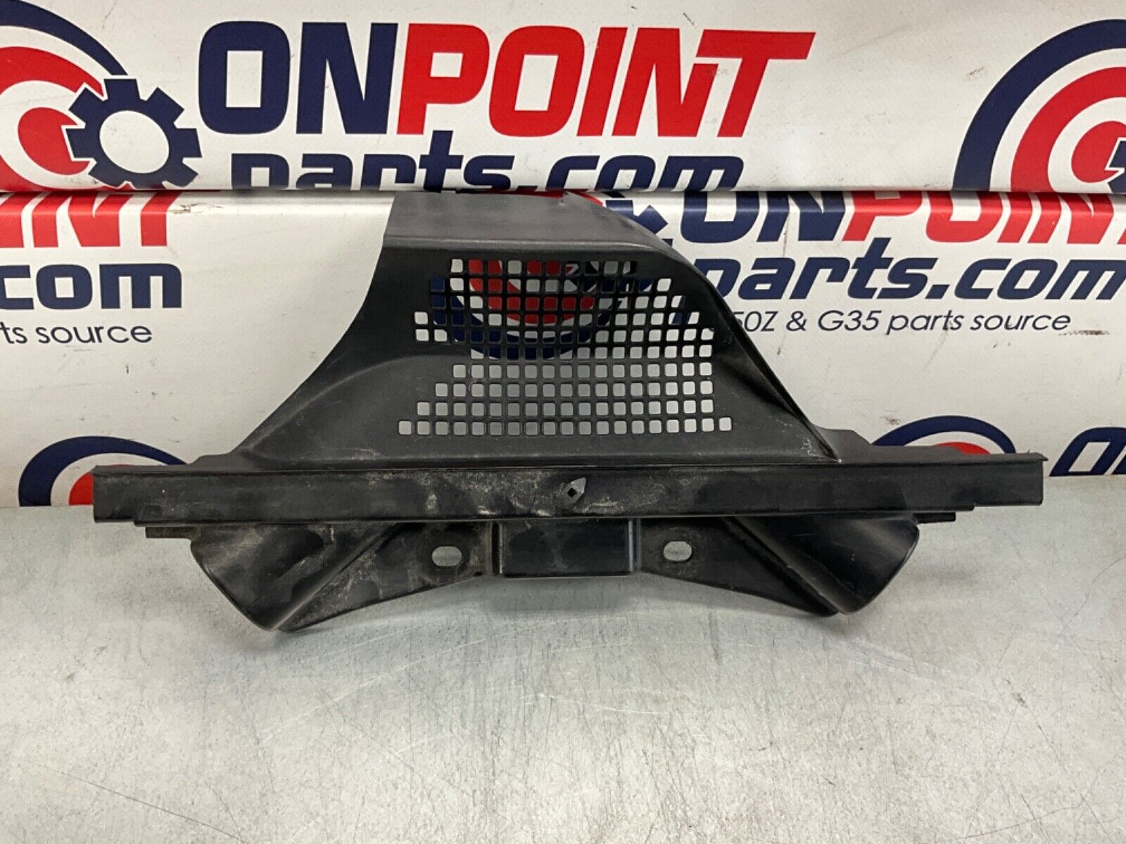 2014 Nissan Z34 370Z Front Windshield Wiper Cowl Assembly OEM 14BILE3 - On Point Parts Inc