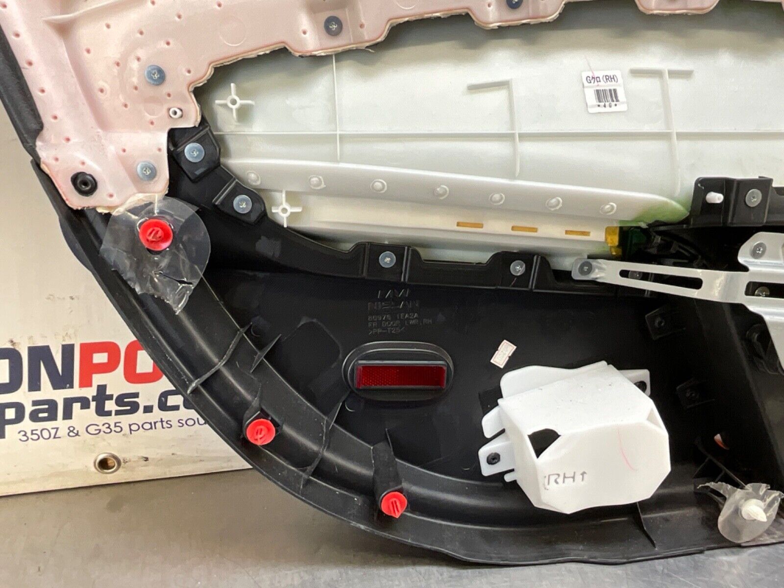 2014 Nissan Z34 370Z Passenger Right Interior Door Panel Trim OEM 14BILE8 - On Point Parts Inc