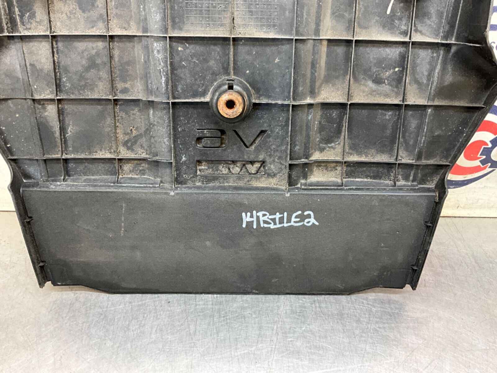 2014 Nissan Z34 370Z VQ37VHR Engine Covers OEM 14BILE2 - On Point Parts Inc