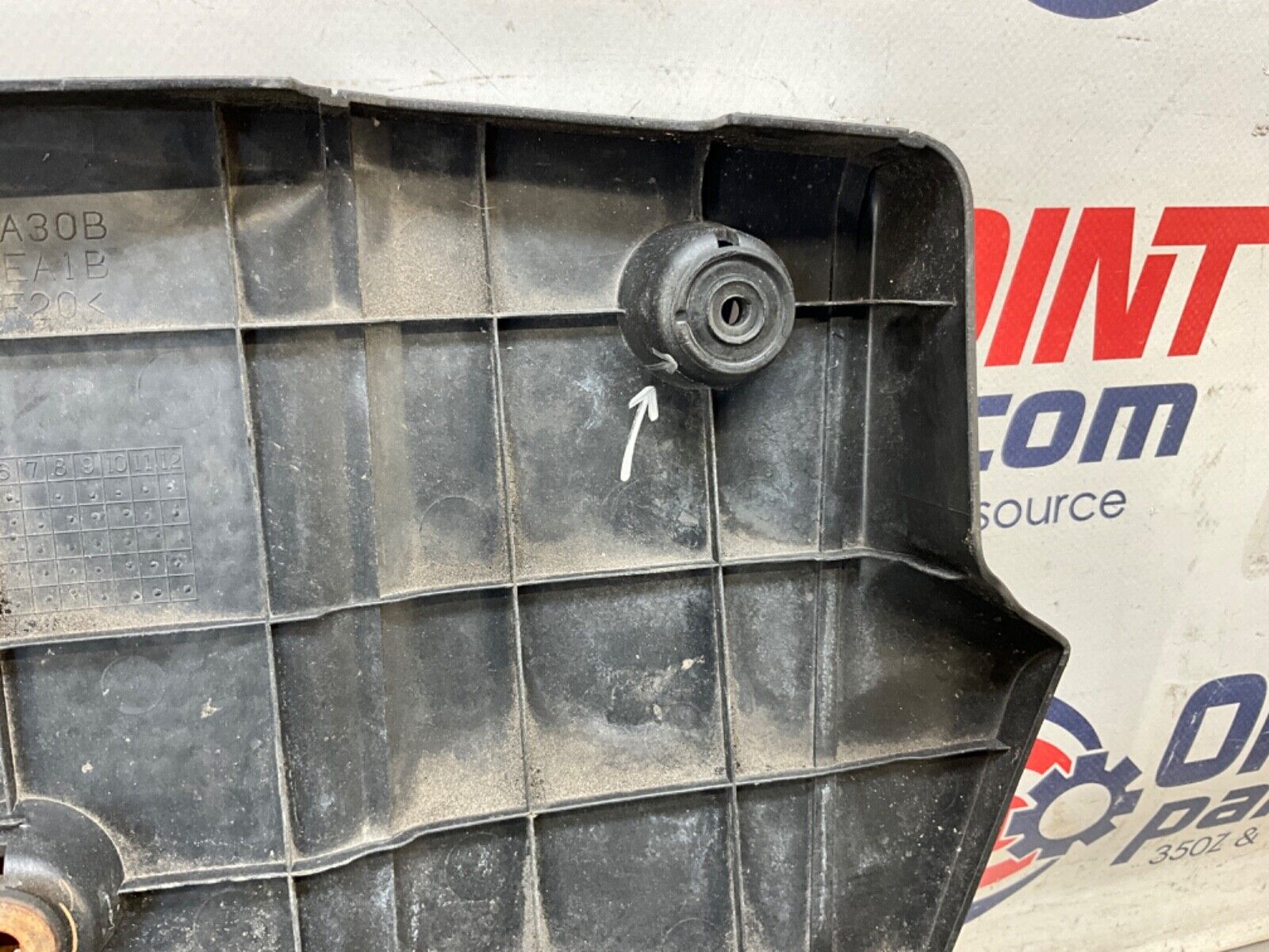 2014 Nissan Z34 370Z VQ37VHR Engine Covers OEM 14BILE2 - On Point Parts Inc