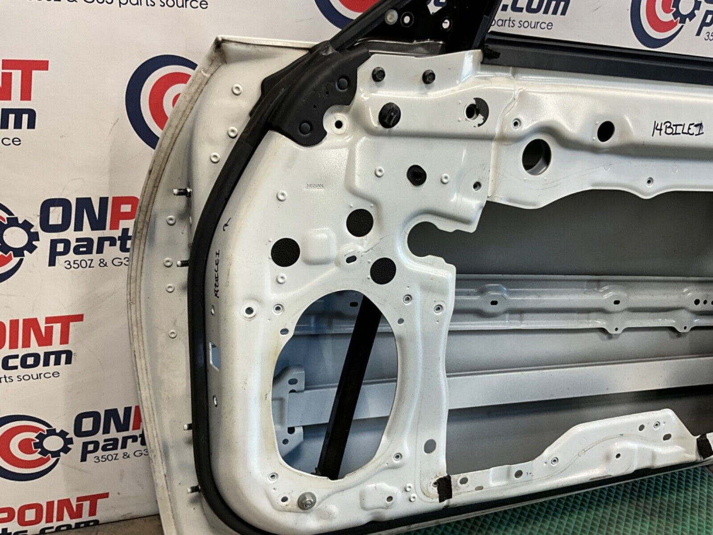 2014 Nissan Z34 370Z Passenger Right Door Shell OEM 14BILE1 - On Point Parts Inc