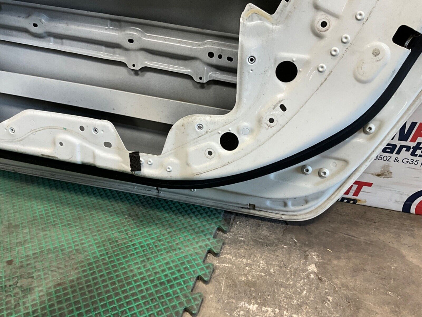 2014 Nissan Z34 370Z Passenger Right Door Shell OEM 14BILE1 - On Point Parts Inc