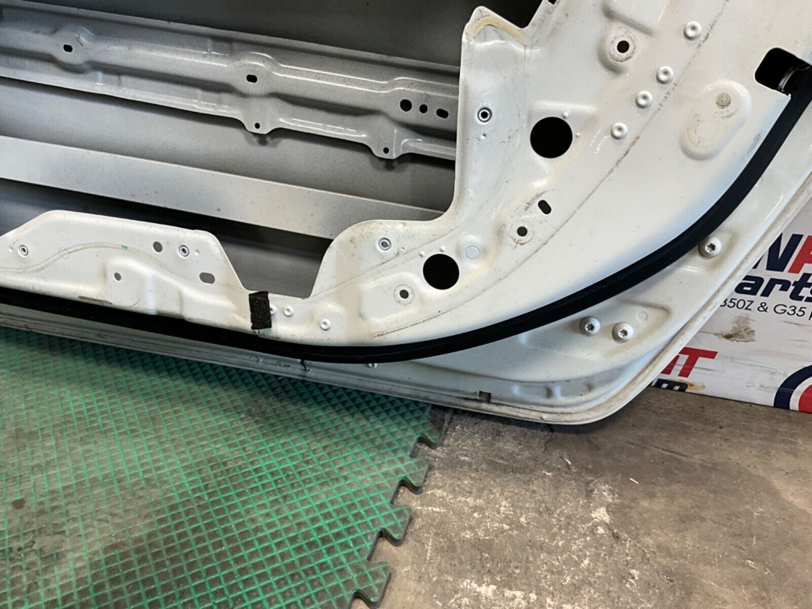 2014 Nissan Z34 370Z Passenger Right Door Shell OEM 14BILE1 - On Point Parts Inc