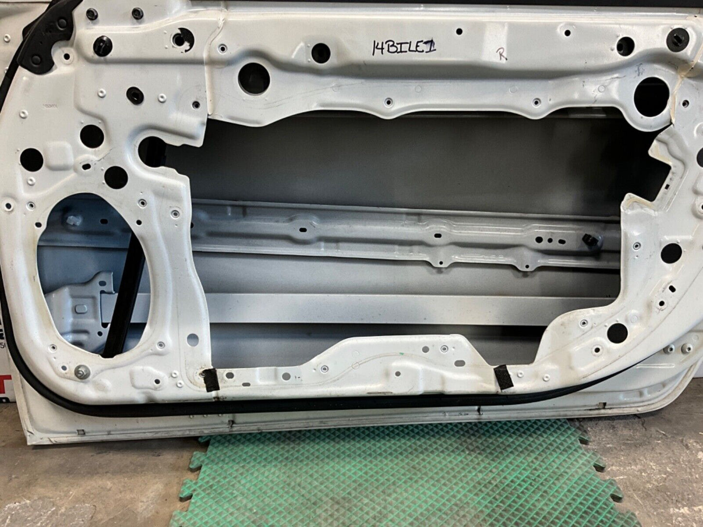 2014 Nissan Z34 370Z Passenger Right Door Shell OEM 14BILE1 - On Point Parts Inc