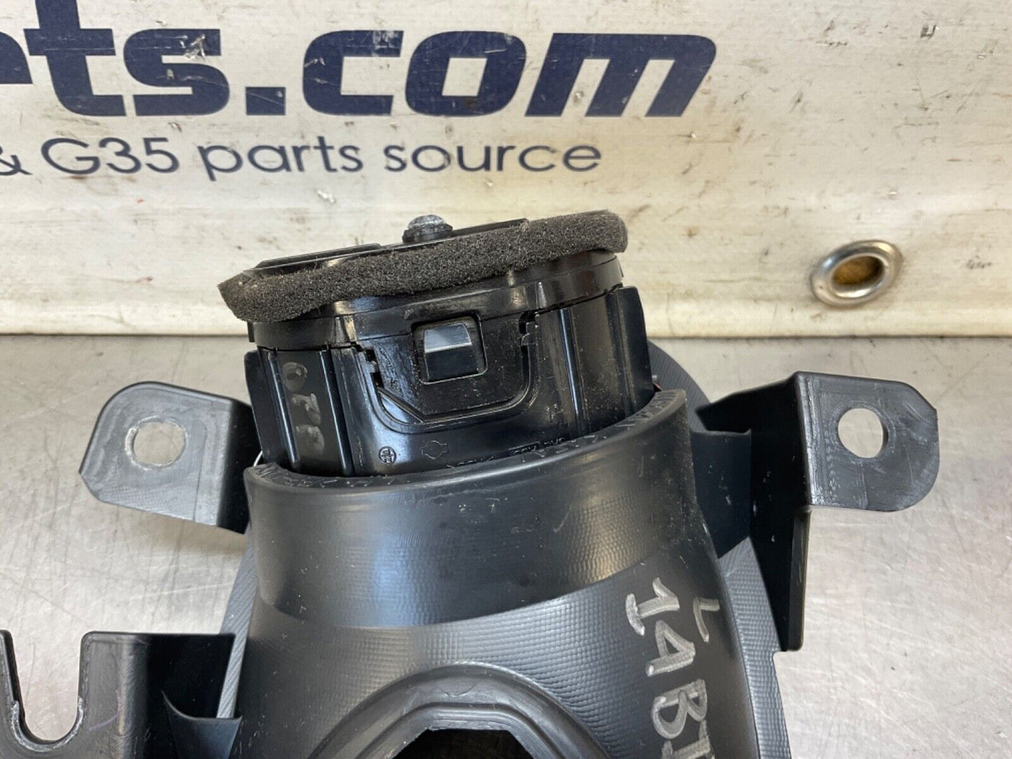 2014 Nissan Z34 370Z Driver Left Door Vent OEM 14BILEA - On Point Parts Inc