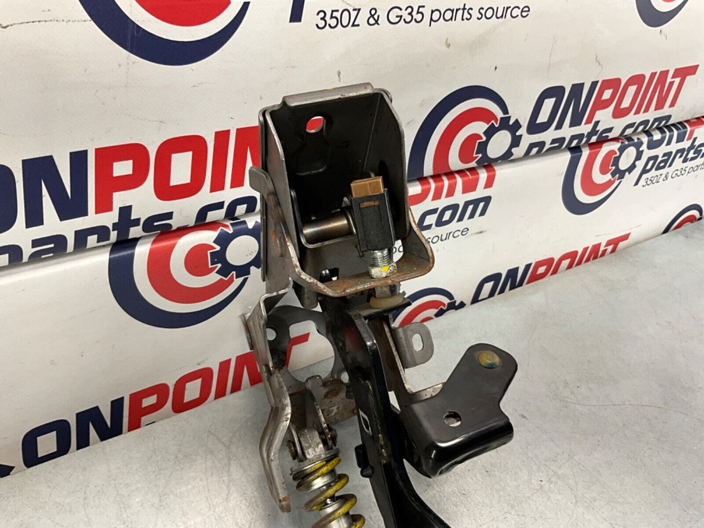 2014 Nissan Z34 370Z Manual Clutch Pedal Assembly M/T OEM 14BILEI - On Point Parts Inc