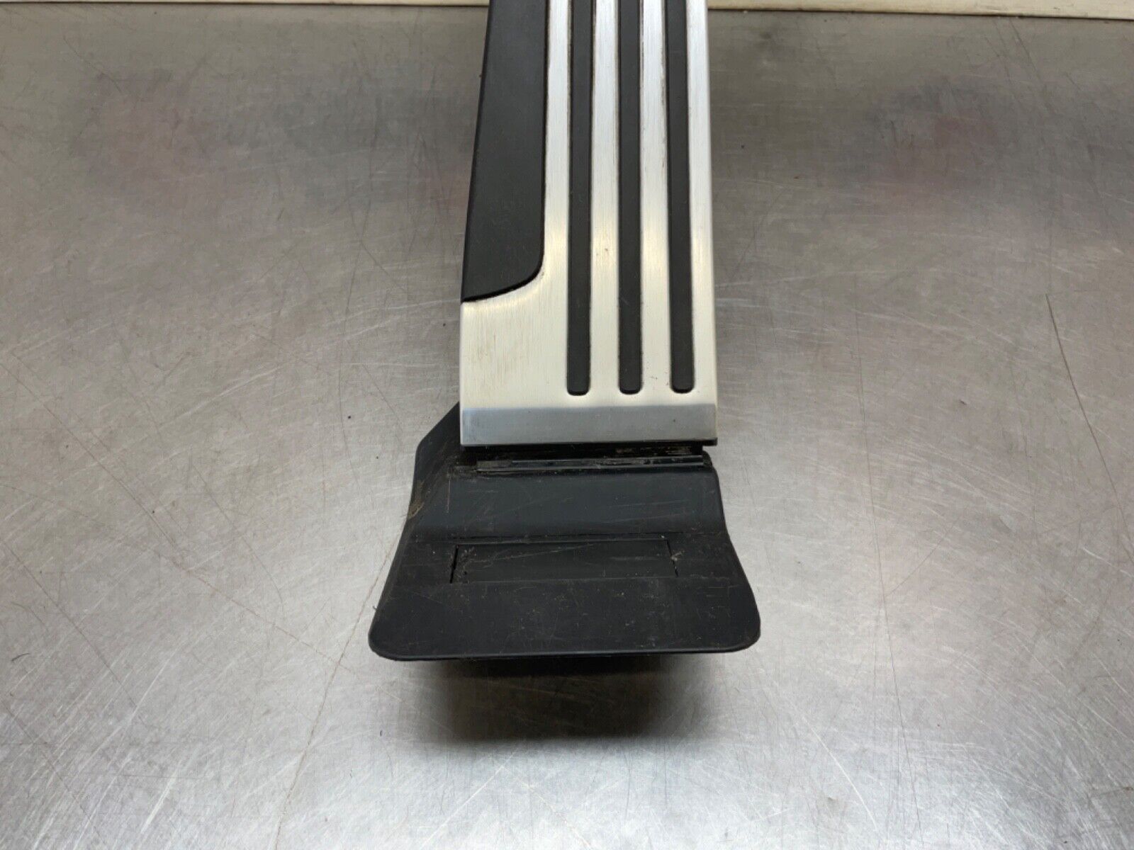 2014 Nissan Z34 370Z Manual Gas Accelerator Pedal OEM 14BILEI - On Point Parts Inc